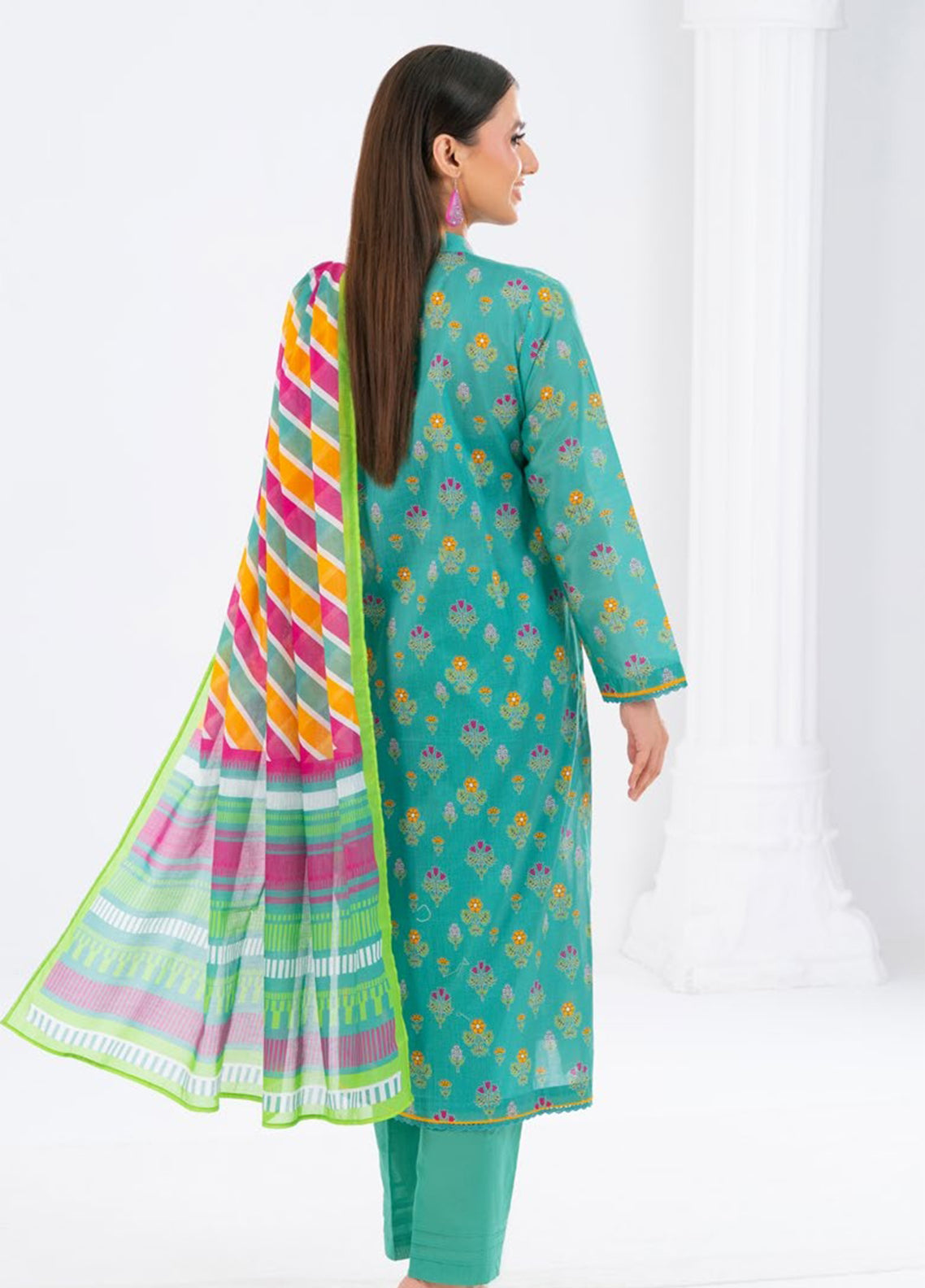 Gul Bahar Blossom By Gul Ahmed Printed Lawn 3 Piece Unstitched Suit GA26GBB D-CLP-52241 Gul Bahar Blossom By Gul Ahmed Printed Lawn 3 Piece Unstitched Suit GA26GBB D-CLP-52241