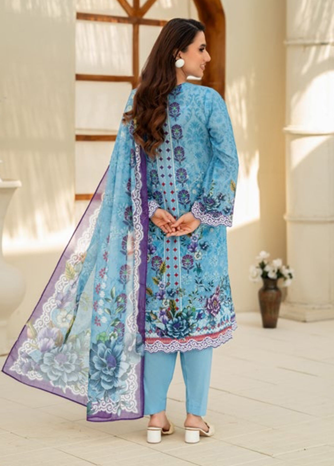 Gul Bahar Blossom By Gul Ahmed Printed Lawn 3 Piece Unstitched Suit GA26GBB D-CLP-52255 Gul Bahar Blossom By Gul Ahmed Printed Lawn 3 Piece Unstitched Suit GA26GBB D-CLP-52255