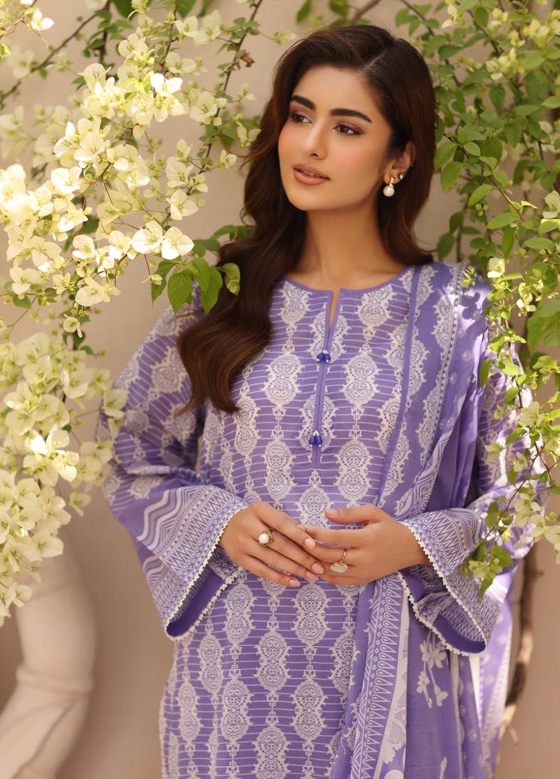 Gul Bahar Blossom By Gul Ahmed Printed Lawn 3 Piece Unstitched Suit GA26GBB D-CLP-62027 Gul Bahar Blossom By Gul Ahmed Printed Lawn 3 Piece Unstitched Suit GA26GBB D-CLP-62027