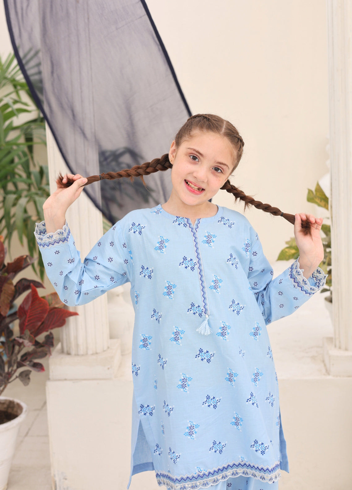 Guldasta By Shanzey Embroidered Cotton Stitched 3 Piece Suit For Girls S26SE D-SHK-7002 Guldasta By Shanzey Embroidered Cotton Stitched 3 Piece Suit For Girls S26SE D-SHK-7002