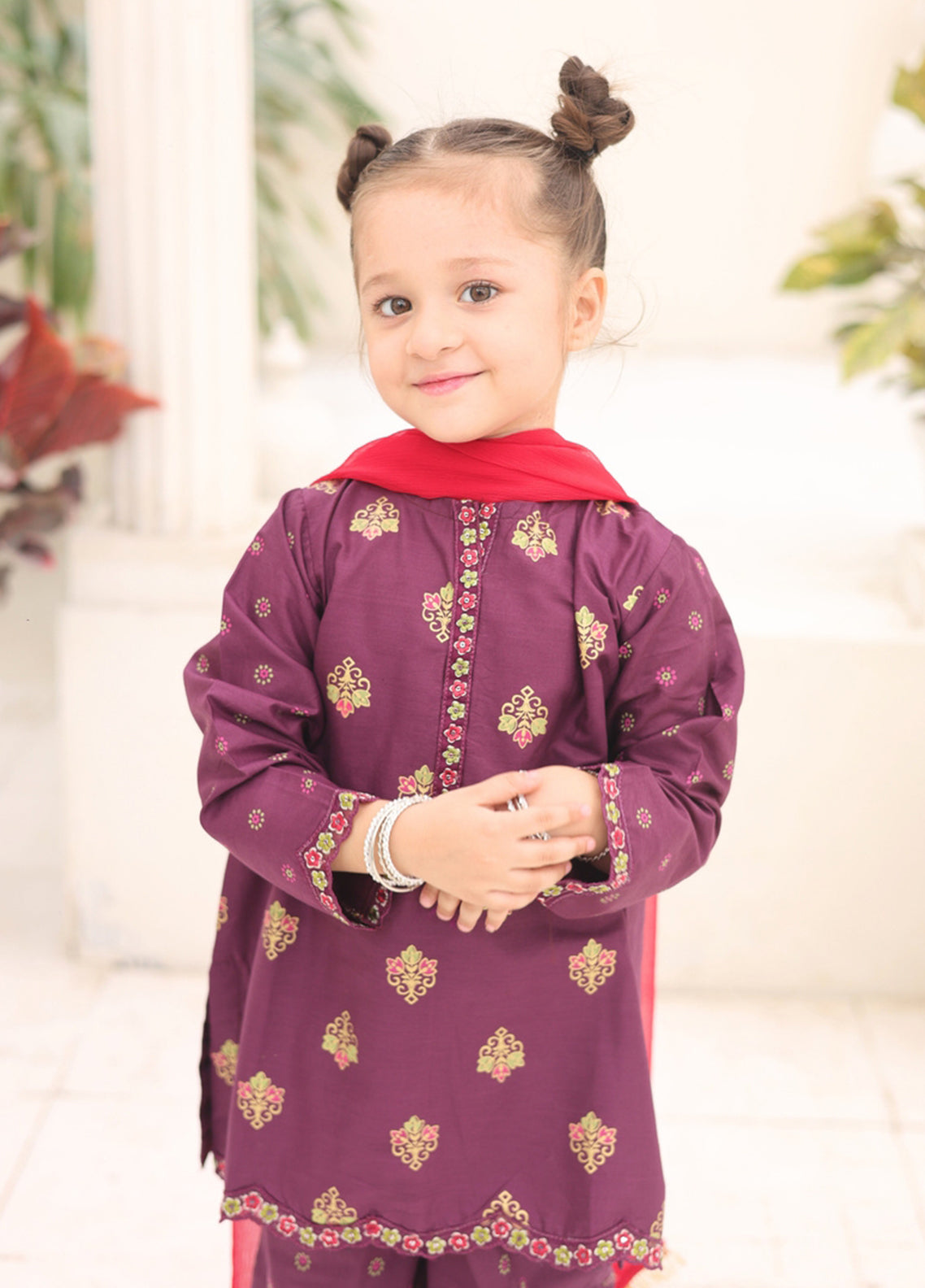 Guldasta By Shanzey Embroidered Cotton Stitched 3 Piece Suit For Girls S26SE D-SHK-7003 Guldasta By Shanzey Embroidered Cotton Stitched 3 Piece Suit For Girls S26SE D-SHK-7003