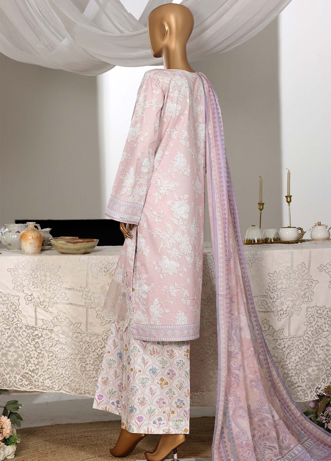 Guldozi By HZ Textiles Embroidered Lawn 3 Piece Stitched Suit HZ26GEL D-025 Guldozi By HZ Textiles Embroidered Lawn 3 Piece Stitched Suit HZ26GEL D-025