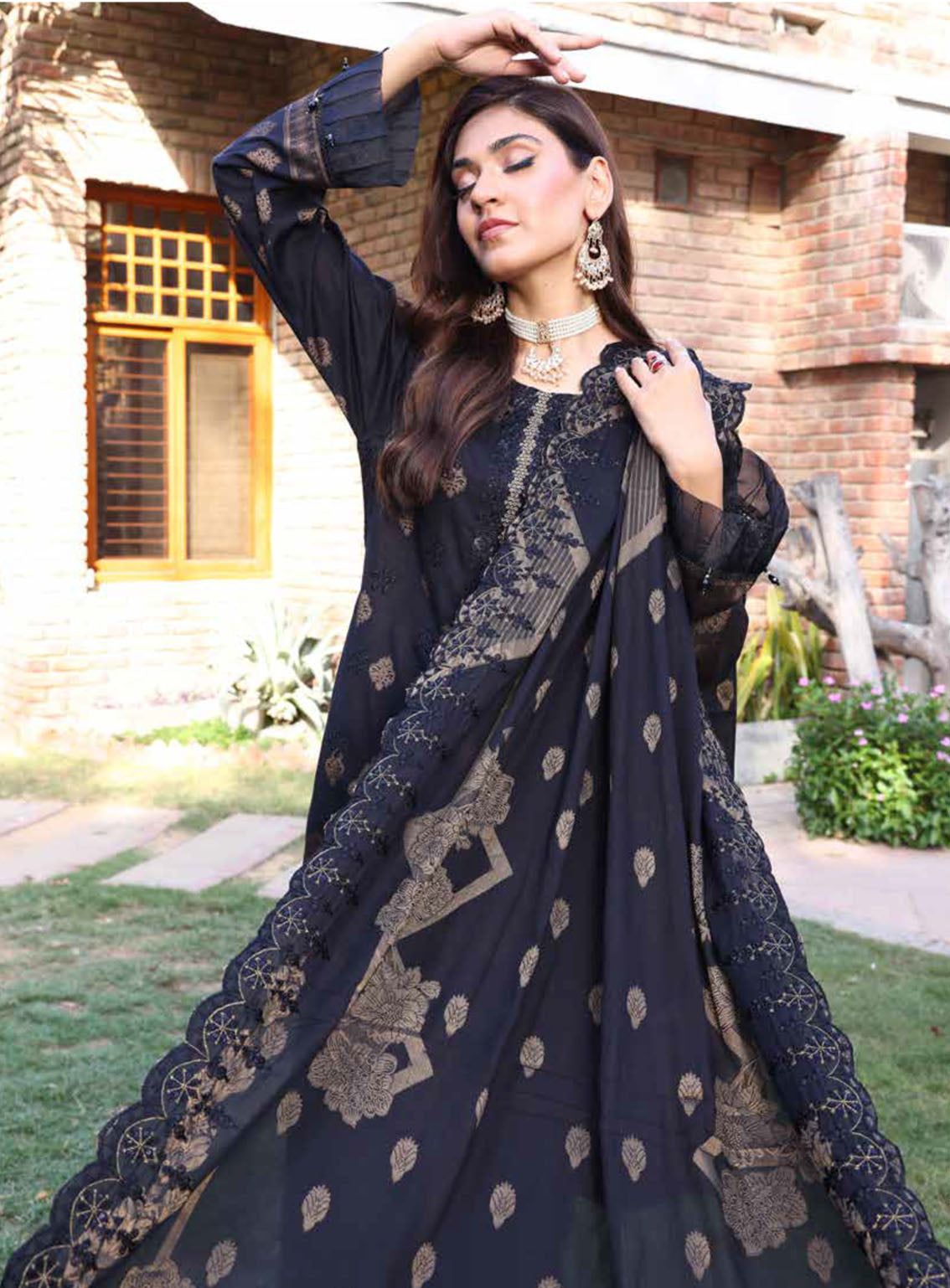 Gulshanara By Schick Embroidered Lawn Suits Unstitched 3 Piece - SDH24GL 07 Gulshanara By Schick Embroidered Lawn Suits Unstitched 3 Piece - SDH24GL 07