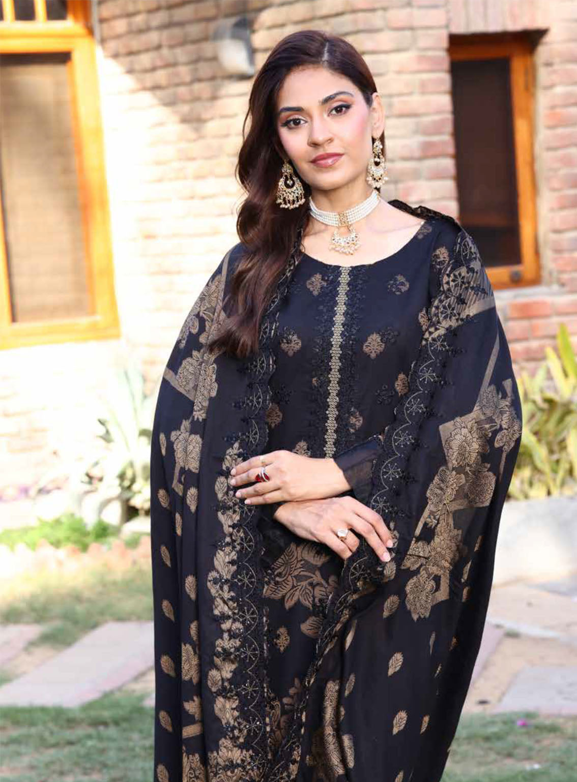 Gulshanara By Schick Embroidered Lawn Suits Unstitched 3 Piece - SDH24GL 07 Gulshanara By Schick Embroidered Lawn Suits Unstitched 3 Piece - SDH24GL 07
