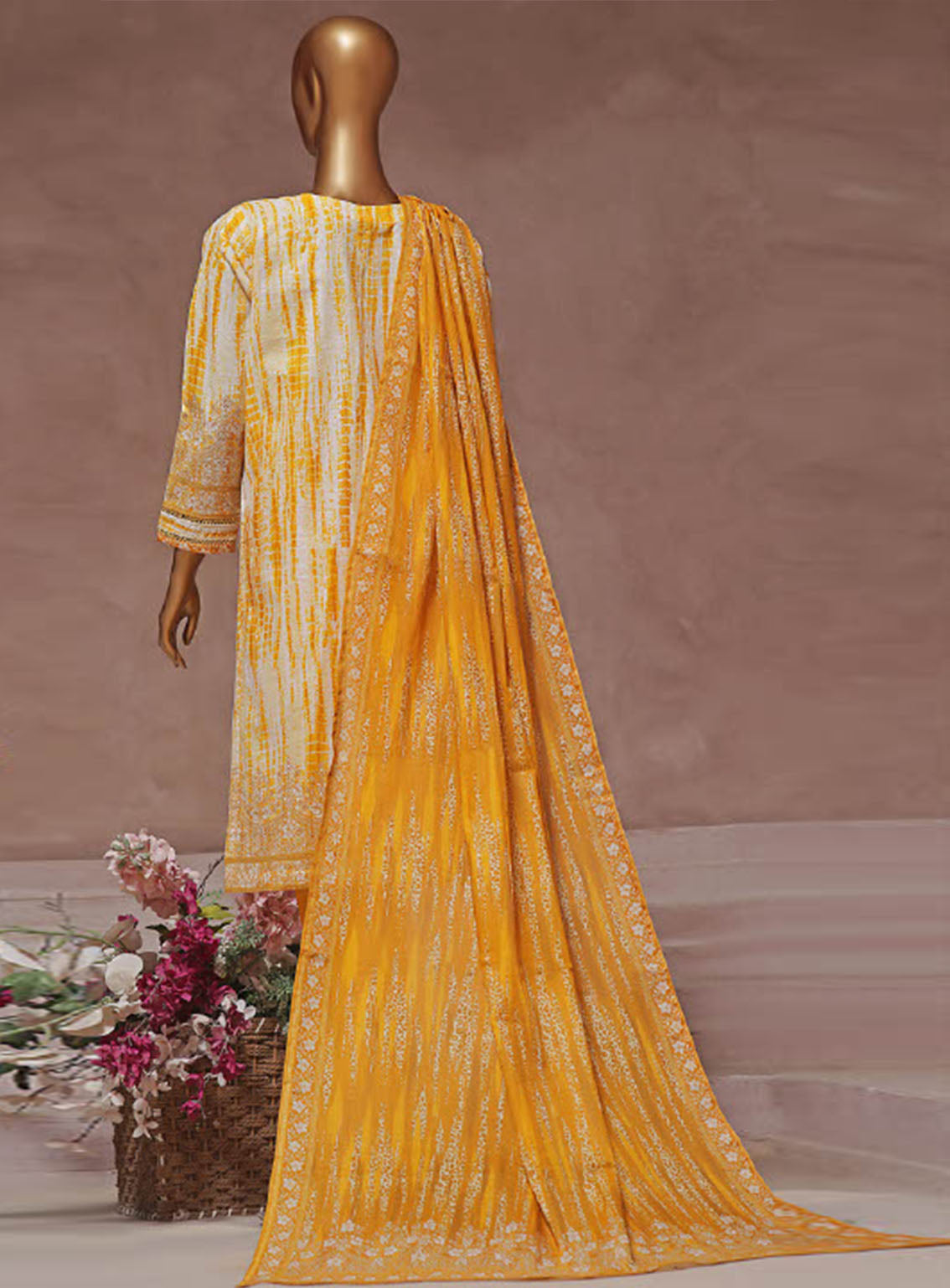 HZ Textile Embroidered Cambric Suits Stitched 3 Piece - HZ25IC CPE-121 HZ Textile Embroidered Cambric Suits Stitched 3 Piece - HZ25IC CPE-121