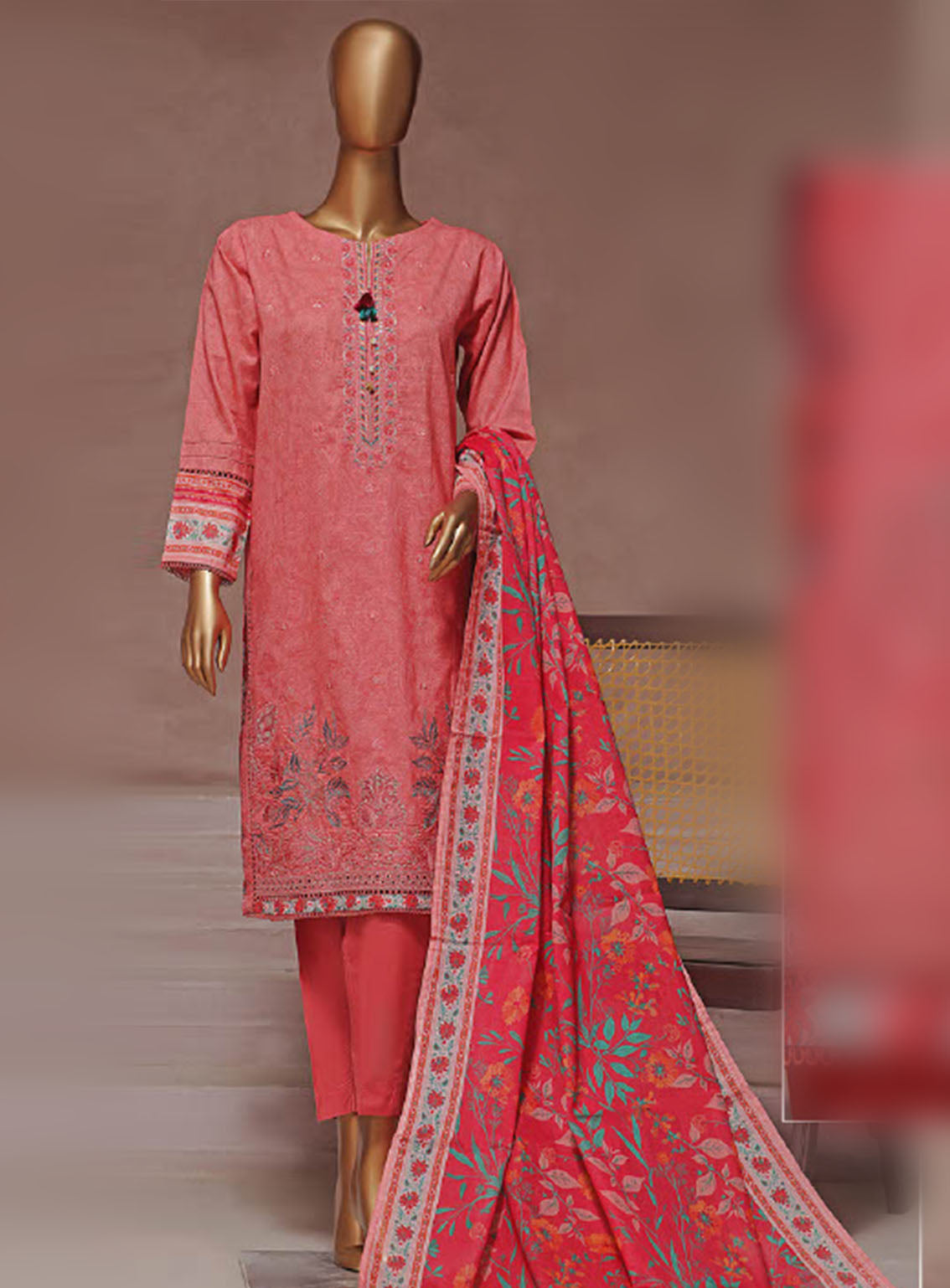 HZ Textile Embroidered Cambric Suits Stitched 3 Piece - HZ25IC CPE-124 HZ Textile Embroidered Cambric Suits Stitched 3 Piece - HZ25IC CPE-124