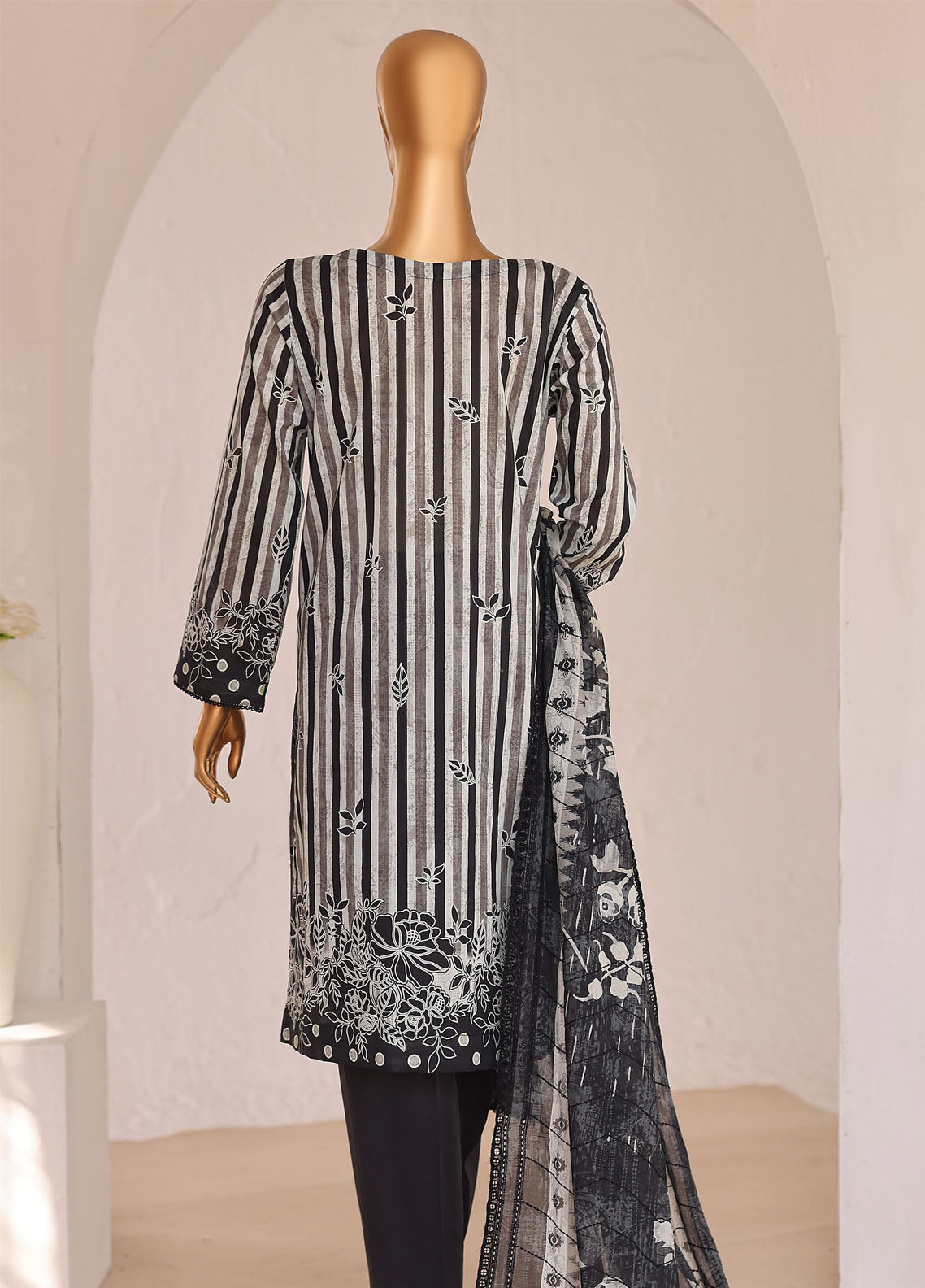 HZ Textiles Premium Chikankari Lawn 3 Piece Unstitched Suit HZ26PC D-PCE-649 HZ Textiles Premium Chikankari Lawn 3 Piece Unstitched Suit HZ26PC D-PCE-649