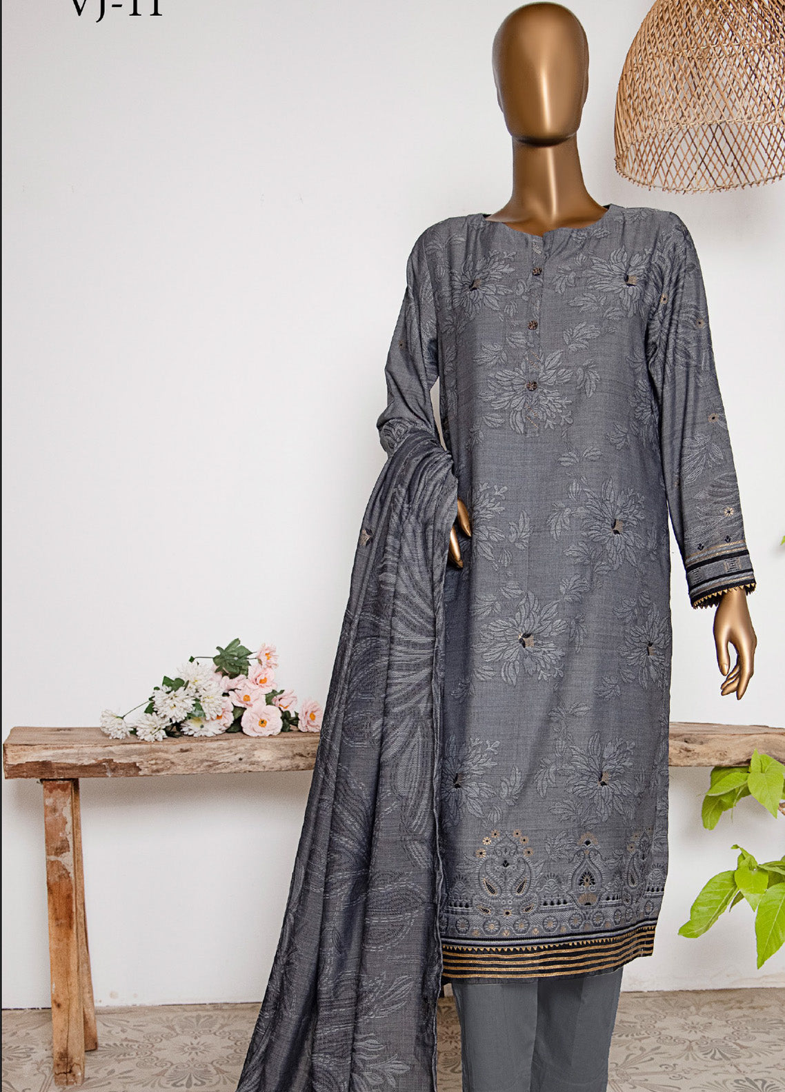 HZ Textiles Printed Jacquard Suits Unstitched 3 Piece - HZ25VJP VJ-11 HZ Textiles Printed Jacquard Suits Unstitched 3 Piece - HZ25VJP VJ-11