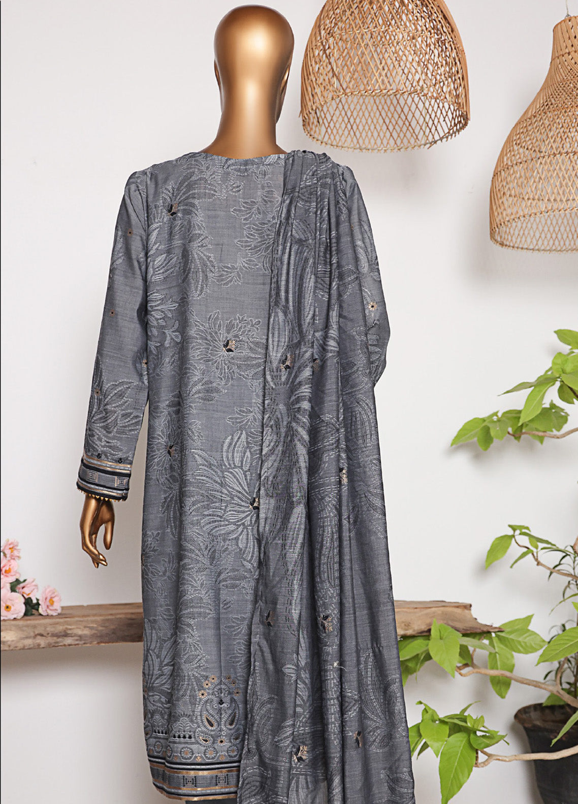 HZ Textiles Printed Jacquard Suits Unstitched 3 Piece - HZ25VJP VJ-11 HZ Textiles Printed Jacquard Suits Unstitched 3 Piece - HZ25VJP VJ-11