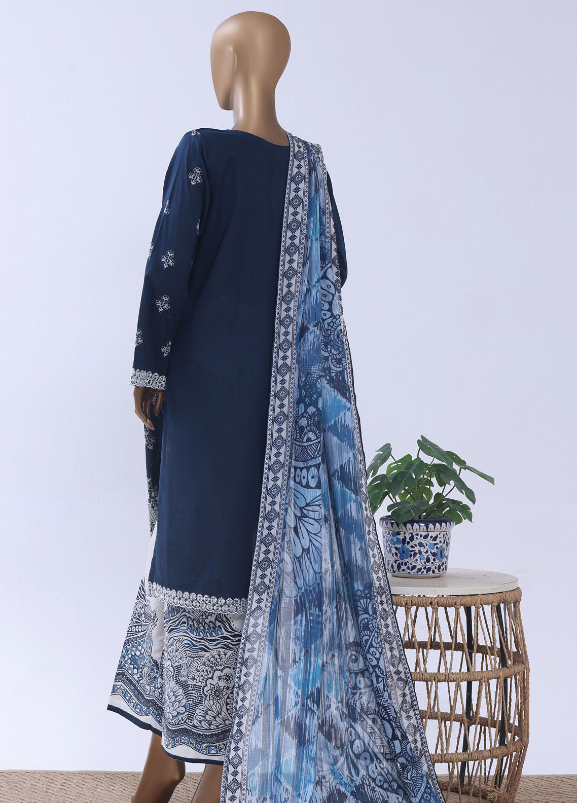 HZ Textiles Embroidered Chikankari Lawn 3 Piece Stitched Suit HZ26EC D-081 M BLUE HZ Textiles Embroidered Chikankari Lawn 3 Piece Stitched Suit HZ26EC D-081 M BLUE