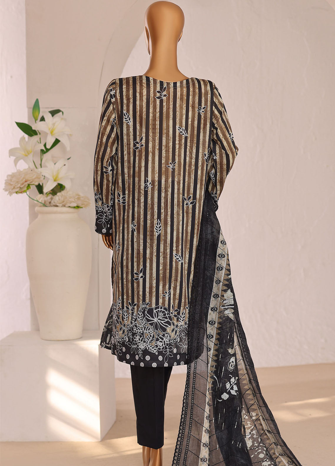 HZ Textiles Premium Chikankari Lawn 3 Piece Unstitched Suit HZ26PC D-PCE-648 HZ Textiles Premium Chikankari Lawn 3 Piece Unstitched Suit HZ26PC D-PCE-648