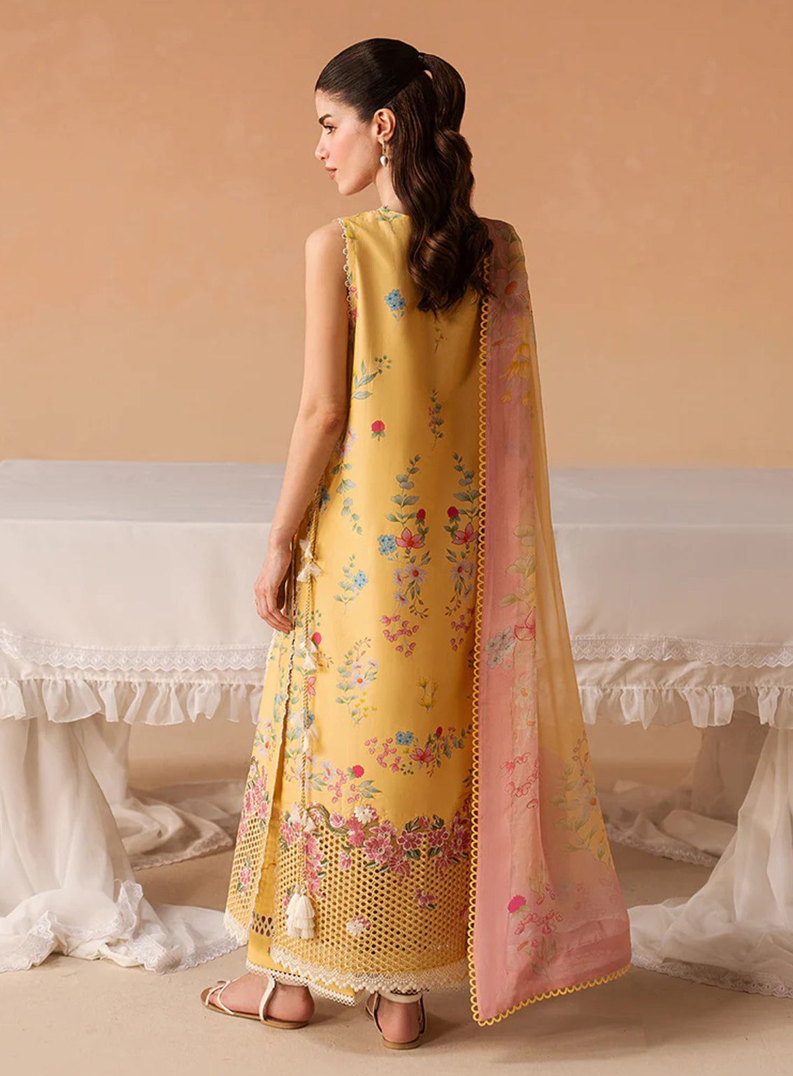 Haze A Prints By Afrozeh Embroidered Lawn 3 Piece Unstitched Suit AF26HAPSE D-FWU-102 EVANIA YELLOW Haze A Prints By Afrozeh Embroidered Lawn 3 Piece Unstitched Suit AF26HAPSE D-FWU-102 EVANIA YELLOW