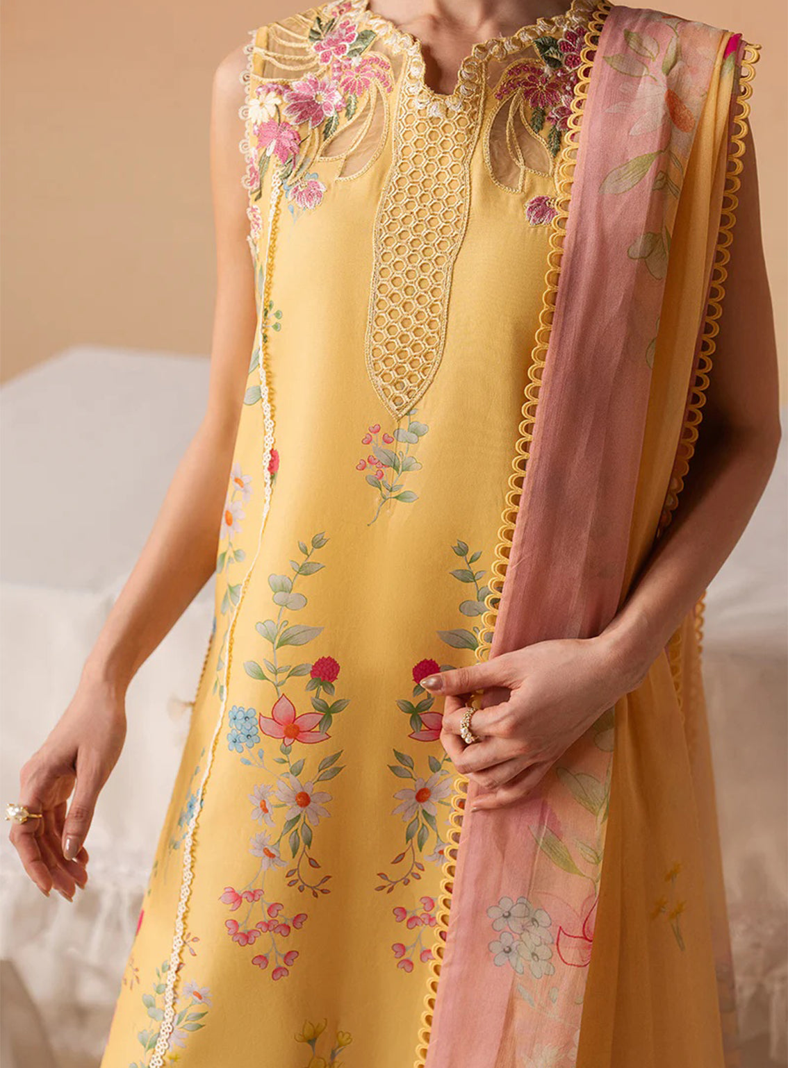 Haze A Prints By Afrozeh Embroidered Lawn 3 Piece Unstitched Suit AF26HAPSE D-FWU-102 EVANIA YELLOW Haze A Prints By Afrozeh Embroidered Lawn 3 Piece Unstitched Suit AF26HAPSE D-FWU-102 EVANIA YELLOW