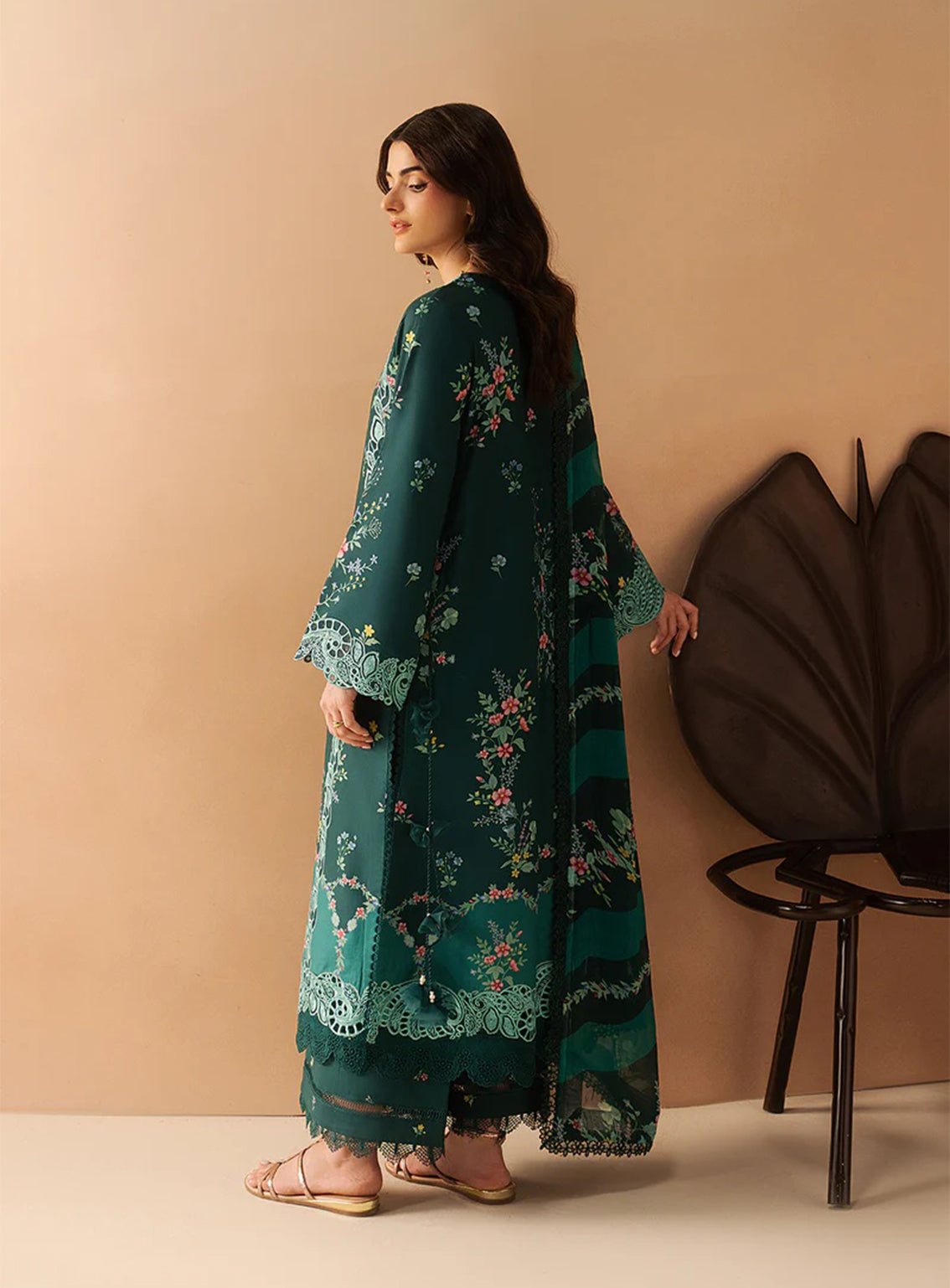 Haze A Prints By Afrozeh Embroidered Lawn 3 Piece Unstitched Suit AF26HAPSE D-FWU-115 HALO Haze A Prints By Afrozeh Embroidered Lawn 3 Piece Unstitched Suit AF26HAPSE D-FWU-115 HALO