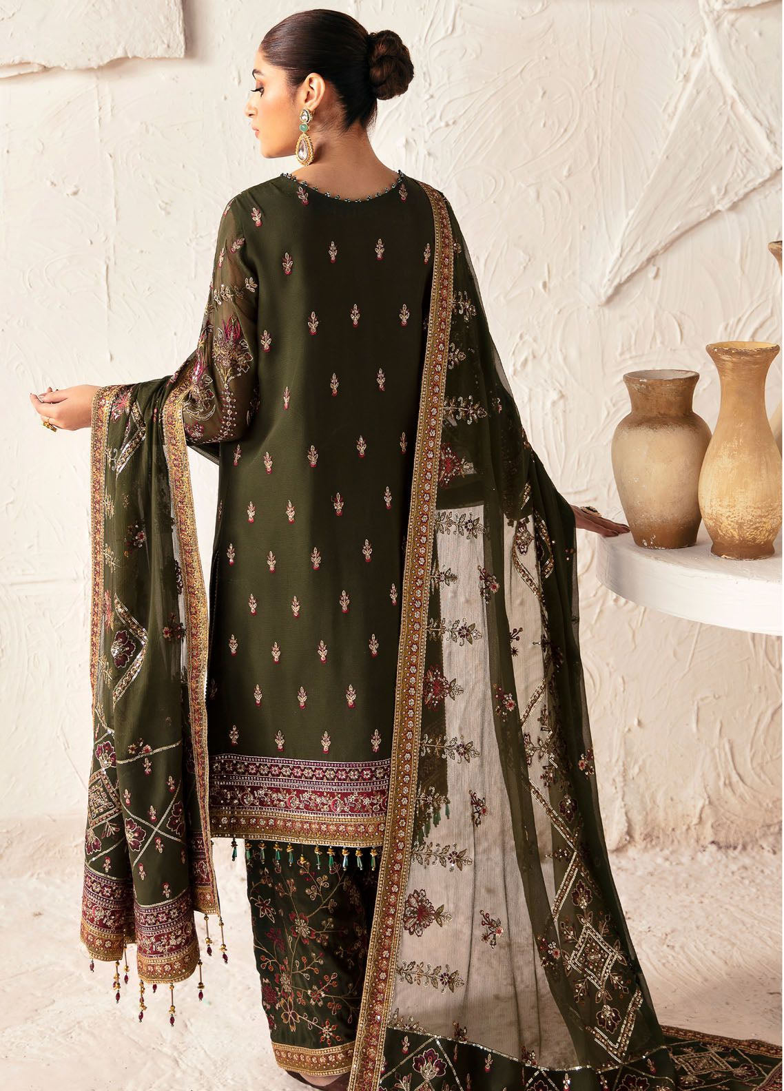 Heer By Alizeh Fashion Embroidered Chiffon Suits Unstitched 3 Piece - ALZ24HF 05 KANZA Heer By Alizeh Fashion Embroidered Chiffon Suits Unstitched 3 Piece - ALZ24HF 05 KANZA