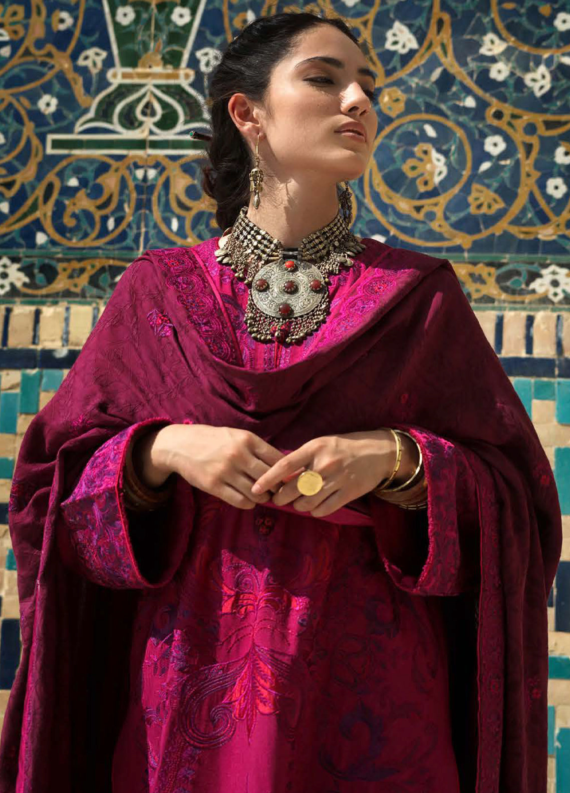 Hemline Bukhara By Mushq Embroidered Herringbone 3 Piece Unstitched Suit MQ26BWE D-103 DUSK WHISPER Hemline Bukhara By Mushq Embroidered Herringbone 3 Piece Unstitched Suit MQ26BWE D-103 DUSK WHISPER