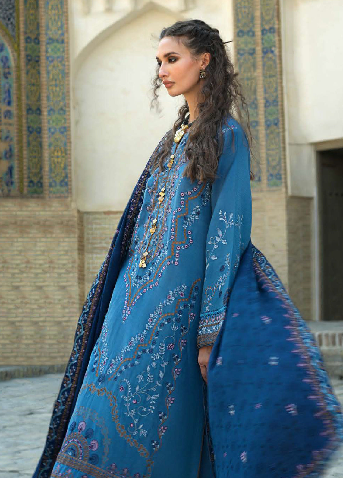 Hemline Bukhara By Mushq Embroidered Herringbone 3 Piece Unstitched Suit MQ26BWE D-104 HARITAGE HAZE Hemline Bukhara By Mushq Embroidered Herringbone 3 Piece Unstitched Suit MQ26BWE D-104 HARITAGE HAZE