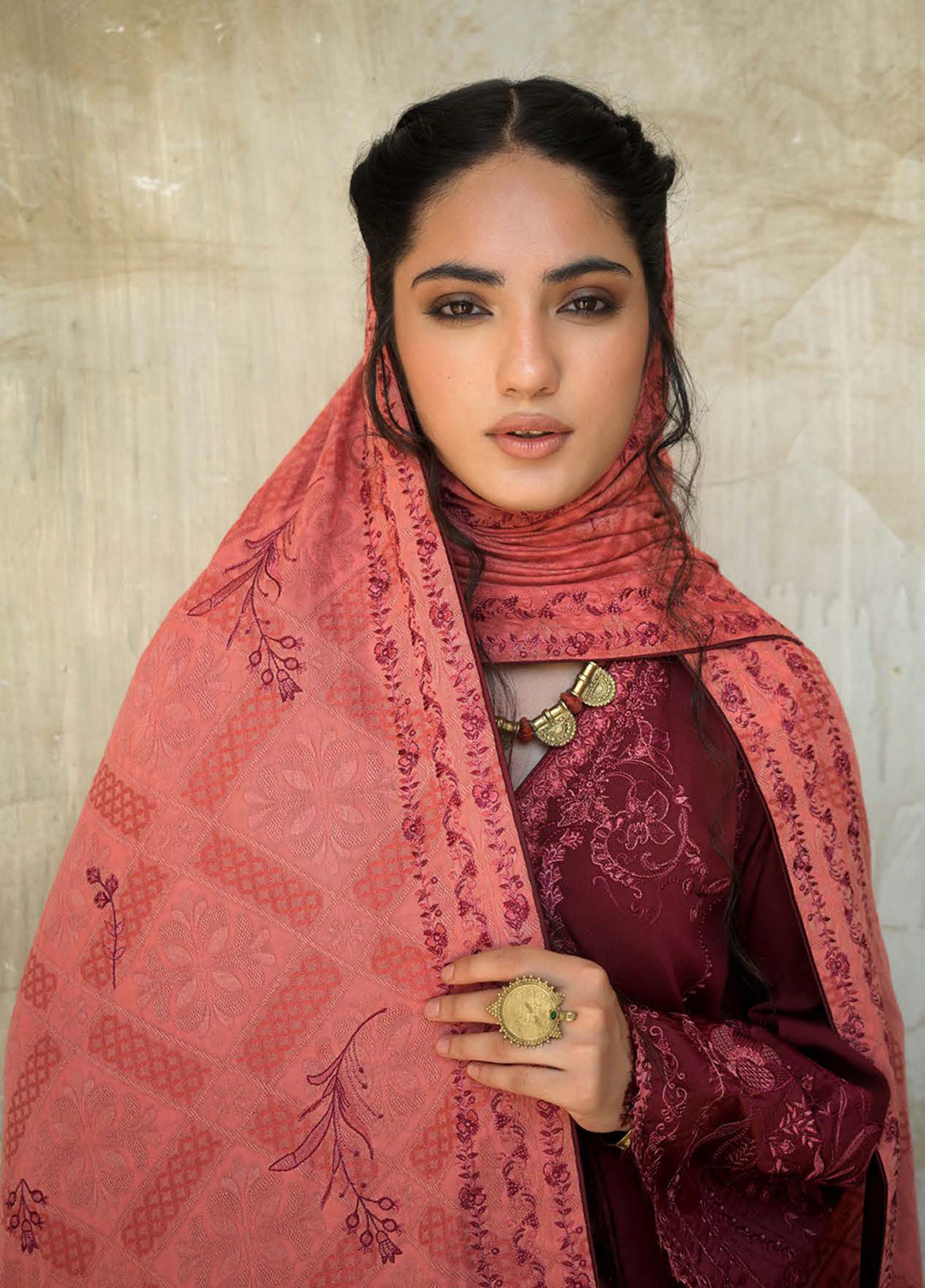 Hemline Bukhara By Mushq Embroidered Linen 3 Piece Unstitched Suit MQ26BWE D-101 BUKHARA BLOOM Hemline Bukhara By Mushq Embroidered Linen 3 Piece Unstitched Suit MQ26BWE D-101 BUKHARA BLOOM