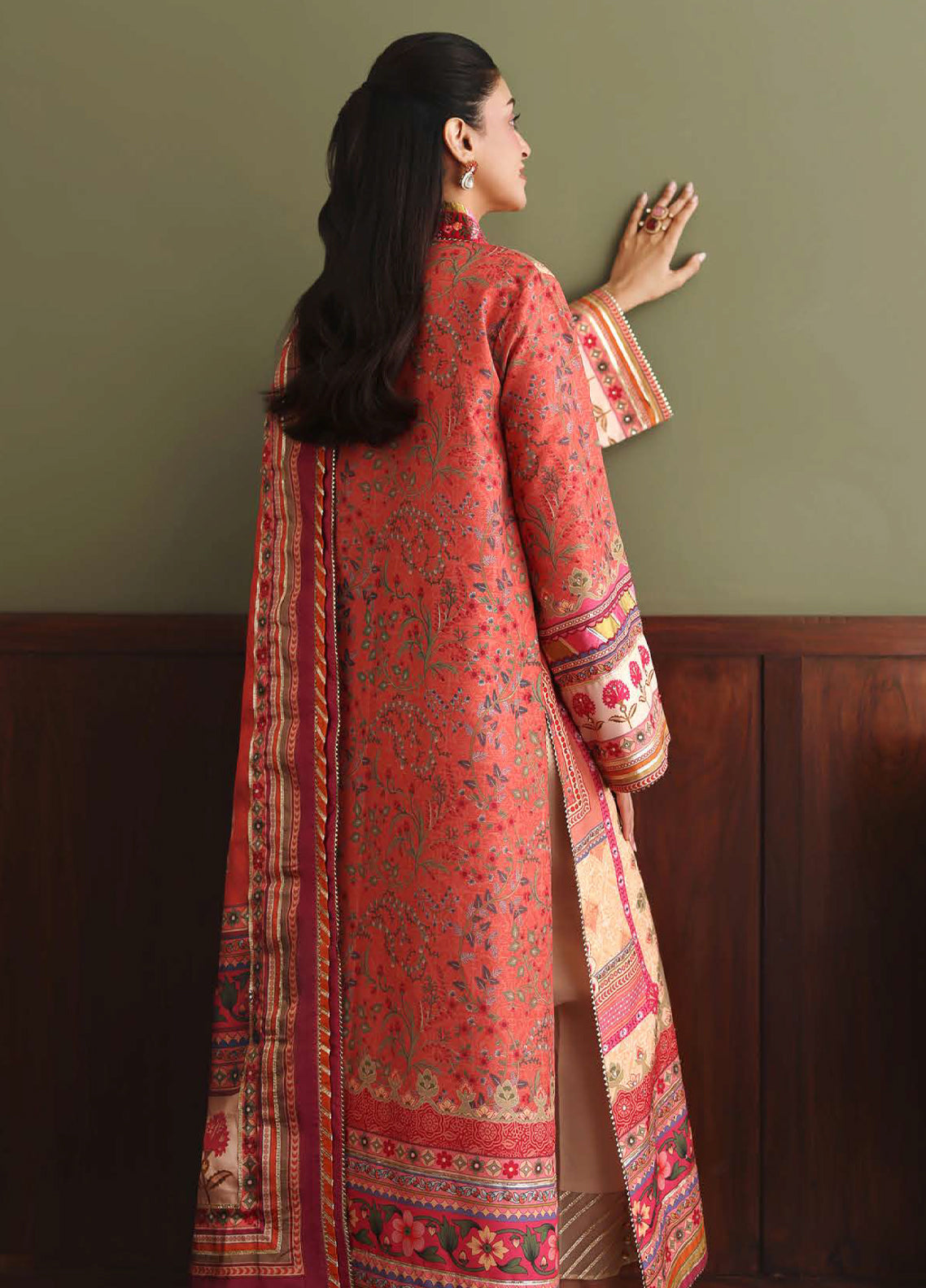 Hemline Nirvana By Mushq Embroidered Raw Silk 3 Piece Unstitched Suit MQ26HNUL D-2604 ROSE MOOD Hemline Nirvana By Mushq Embroidered Raw Silk 3 Piece Unstitched Suit MQ26HNUL D-2604 ROSE MOOD