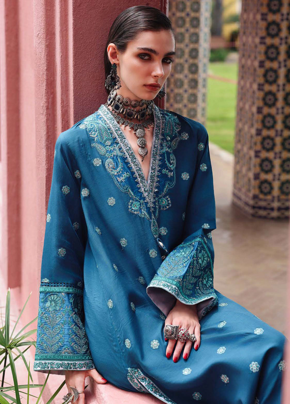 Hemline Nuvera By Mushq Embroidered Raw Silk 3 Piece Unstitched Suit MQ26HN D-201 ROUGE SAPPHIRE Hemline Nuvera By Mushq Embroidered Raw Silk 3 Piece Unstitched Suit MQ26HN D-201 ROUGE SAPPHIRE