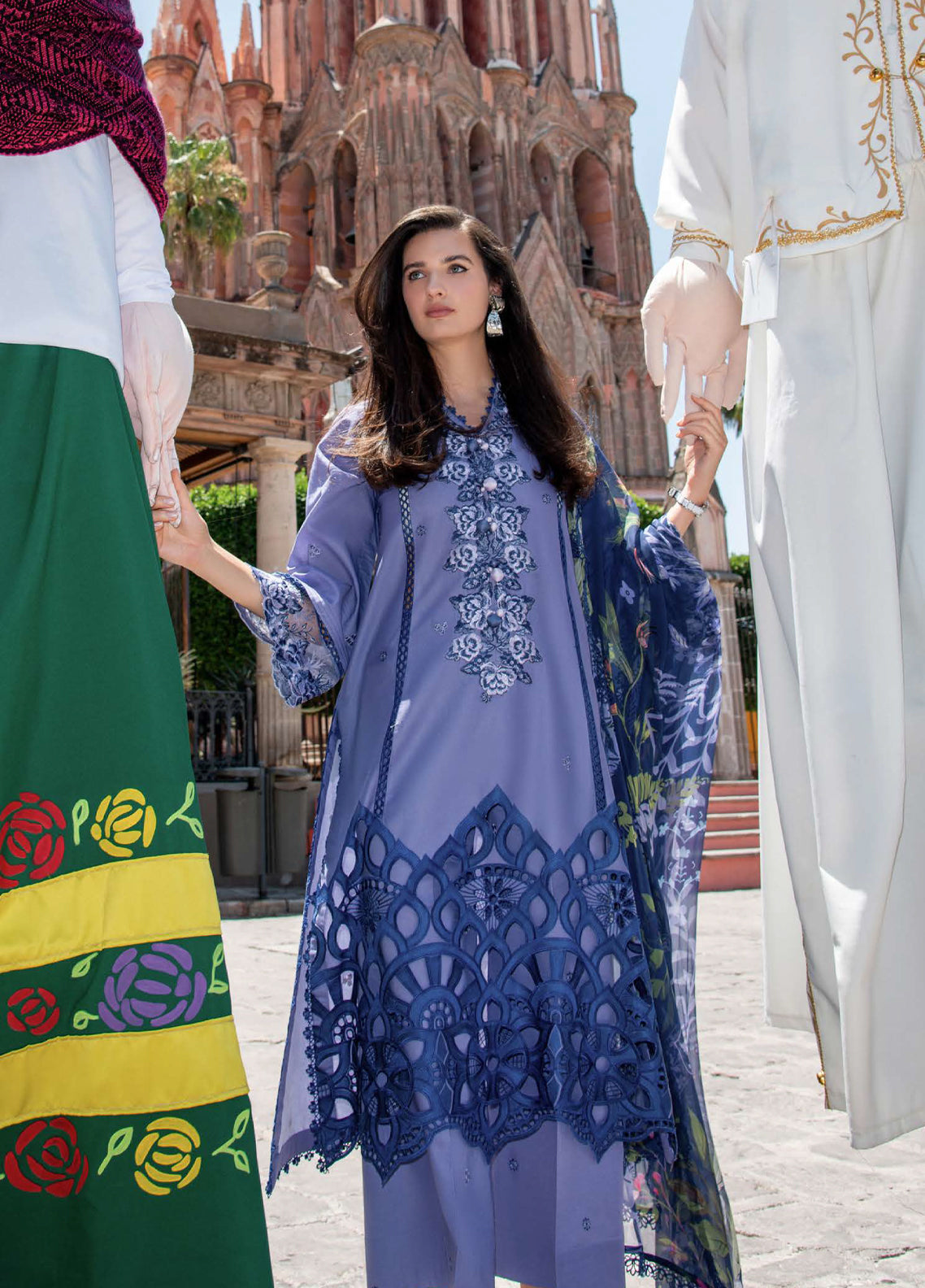 Hemline Odyssey By Mushq Embroidered Lawn 3 Piece Unstitched Suit MQ26HOL D-08 JUANA Hemline Odyssey By Mushq Embroidered Lawn 3 Piece Unstitched Suit MQ26HOL D-08 JUANA