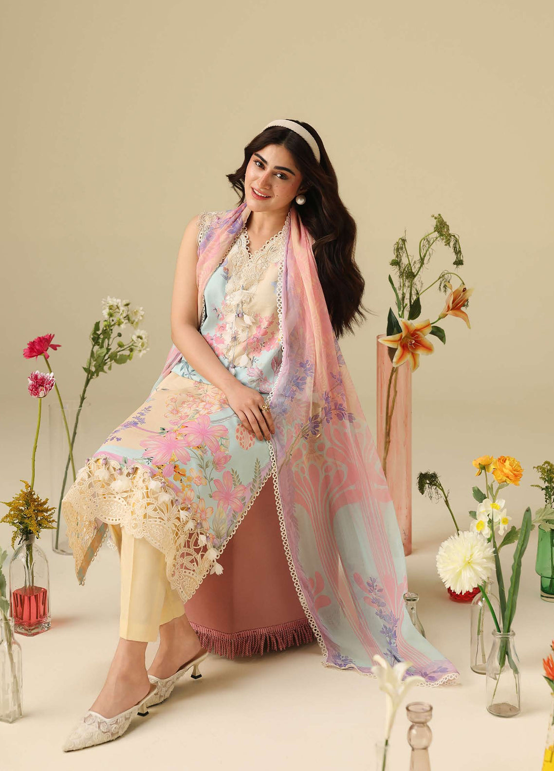 Hemline Soleil By Mushq Embroidered Lawn 3 Piece Unstitched Suit MQ26HSP D-301 BELLAROSA Hemline Soleil By Mushq Embroidered Lawn 3 Piece Unstitched Suit MQ26HSP D-301 BELLAROSA