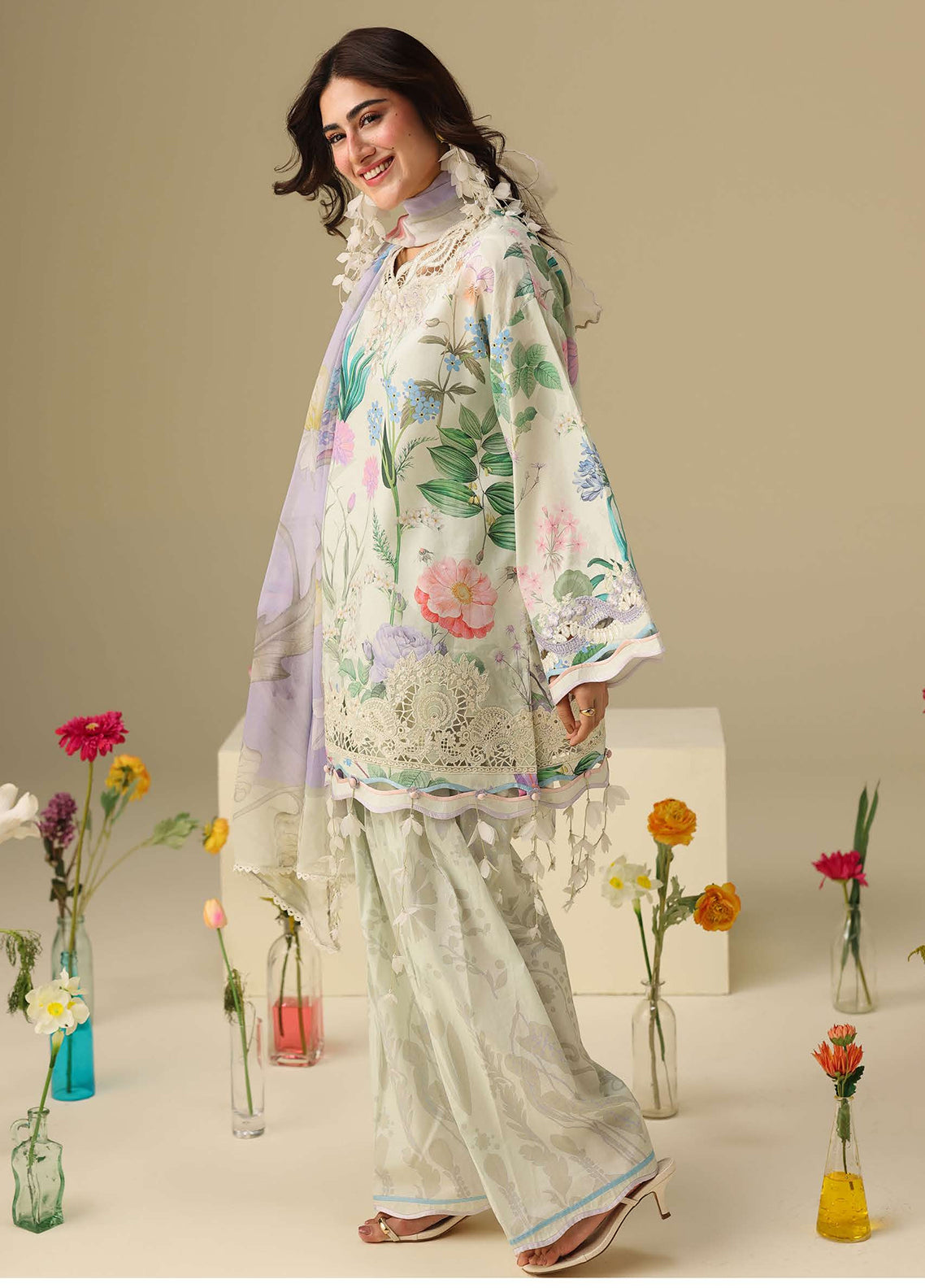 Hemline Soleil By Mushq Embroidered Lawn 3 Piece Unstitched Suit MQ26HSP D-306 VANILLA LUSH Hemline Soleil By Mushq Embroidered Lawn 3 Piece Unstitched Suit MQ26HSP D-306 VANILLA LUSH