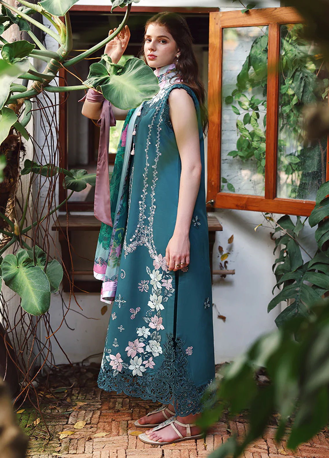 Hemline The Secret Garden By Mushq Embroidered Lawn 3 Piece Unstitched Suit MQ26HLTSGV2 D-06 IVY SPELL Hemline The Secret Garden By Mushq Embroidered Lawn 3 Piece Unstitched Suit MQ26HLTSGV2 D-06 IVY SPELL