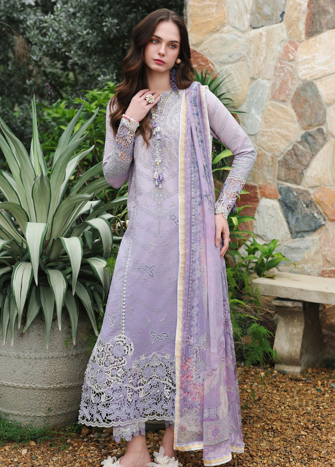 Hemline The Secret Garden By Mushq Embroidered Lawn 3 Piece Unstitched Suit MQ26HLTSGV3 D-01 VELVET IVY Hemline The Secret Garden By Mushq Embroidered Lawn 3 Piece Unstitched Suit MQ26HLTSGV3 D-01 VELVET IVY