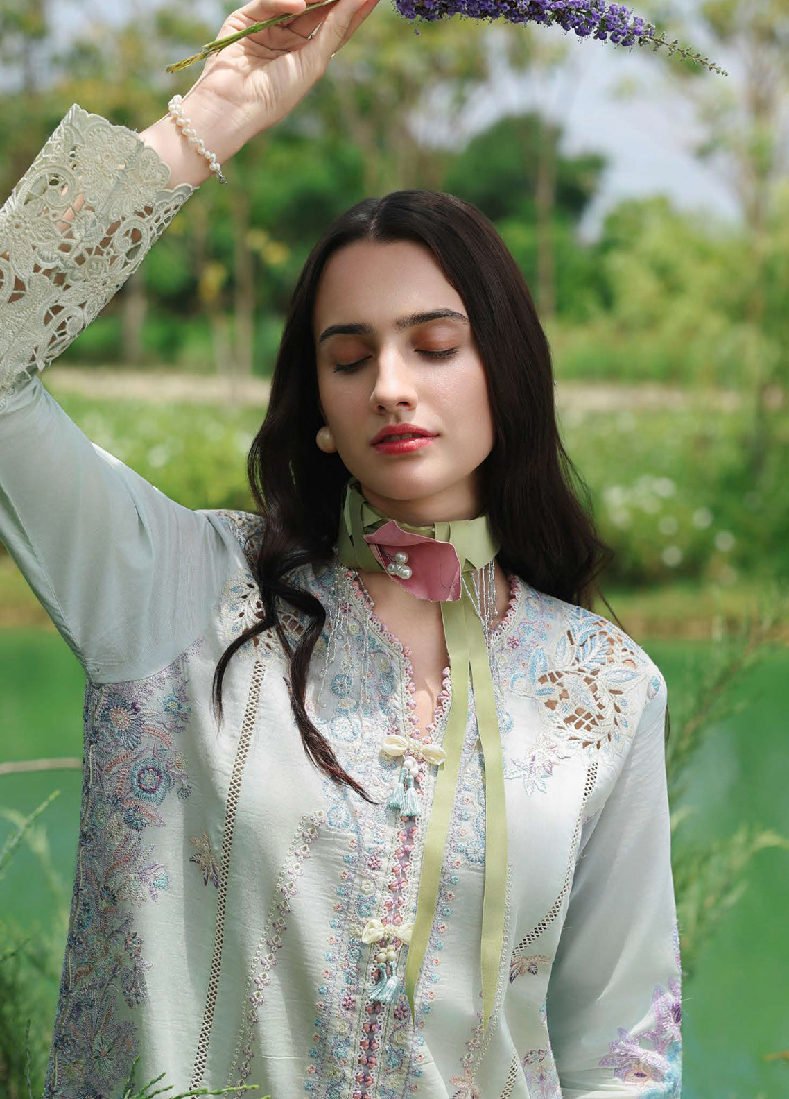 Hemline The Secret Garden By Mushq Embroidered Lawn 3 Piece Unstitched Suit MQ26HLTSGV3 D-03 GARDEN ROYALE Hemline The Secret Garden By Mushq Embroidered Lawn 3 Piece Unstitched Suit MQ26HLTSGV3 D-03 GARDEN ROYALE