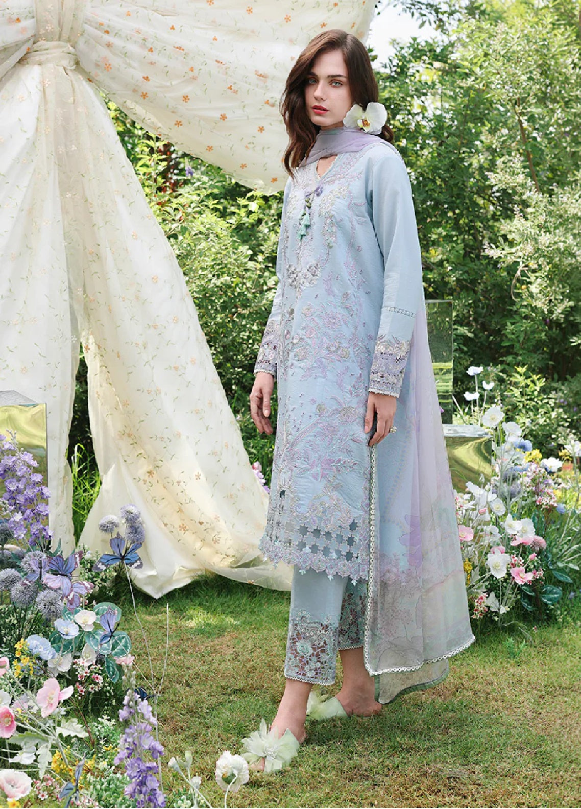 Hemline The Secret Garden By Mushq Embroidered Lawn 3 Piece Unstitched Suit MQ26HLTSGV3 D-05 ETHEREAL EDEN Hemline The Secret Garden By Mushq Embroidered Lawn 3 Piece Unstitched Suit MQ26HLTSGV3 D-05 ETHEREAL EDEN