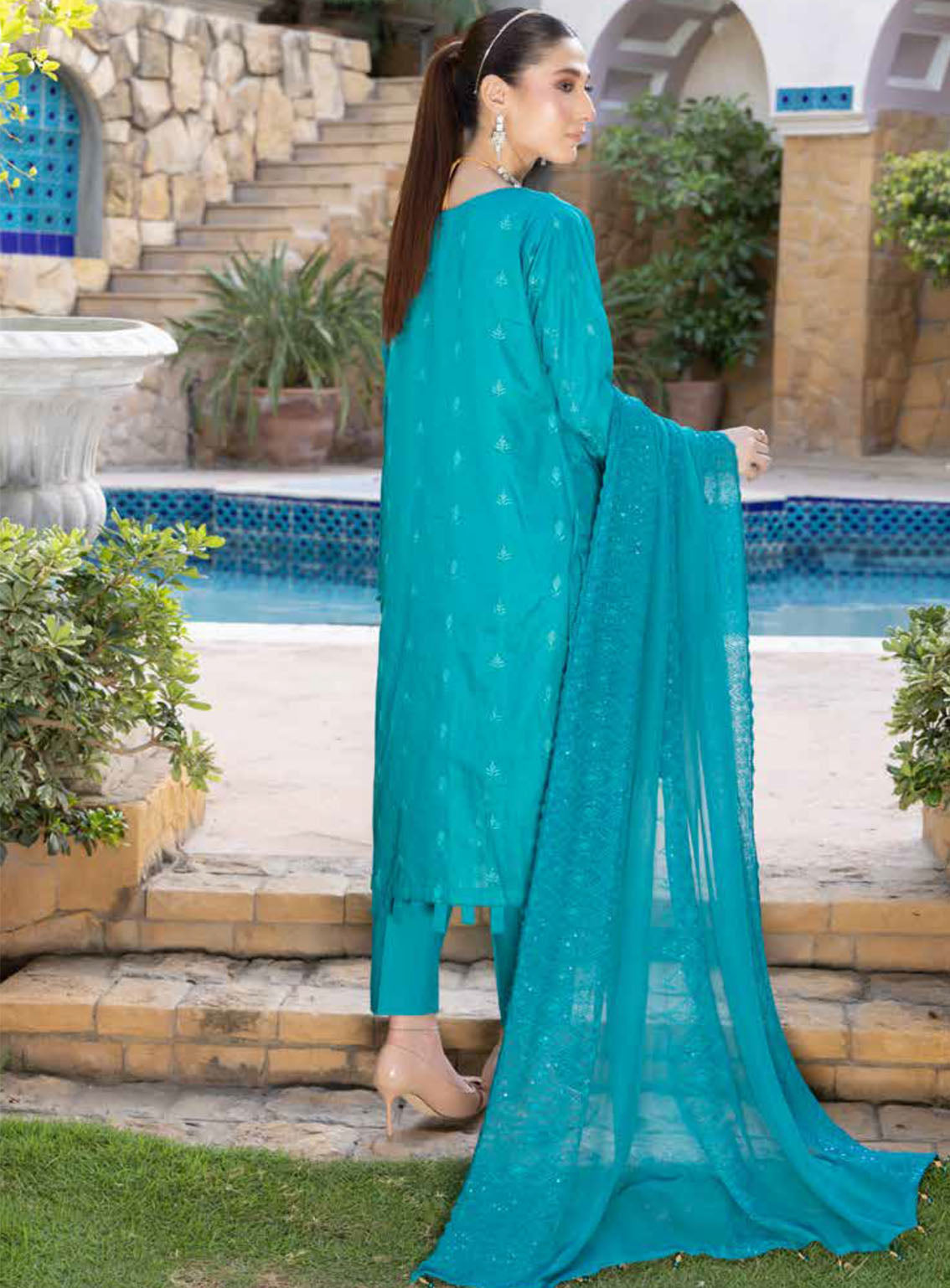 Heritage By Schick Embroidered Lawn Suits Unstitched 3 Piece - SDH24HRL 03 Heritage By Schick Embroidered Lawn Suits Unstitched 3 Piece - SDH24HRL 03