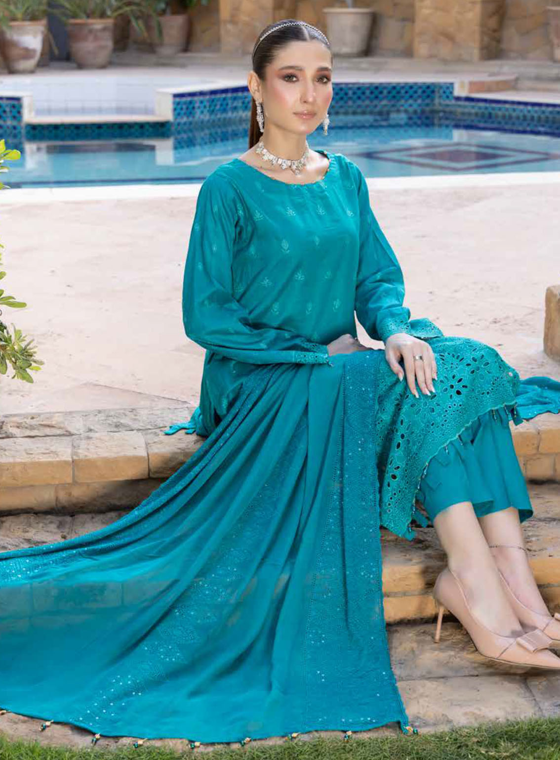 Heritage By Schick Embroidered Lawn Suits Unstitched 3 Piece - SDH24HRL 03 Heritage By Schick Embroidered Lawn Suits Unstitched 3 Piece - SDH24HRL 03