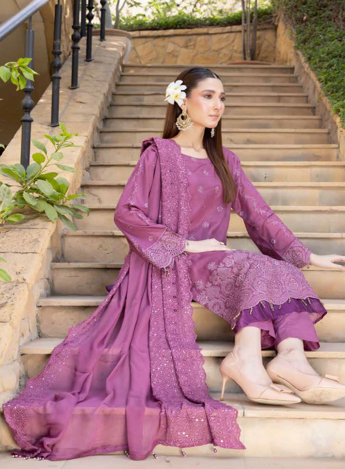 Heritage By Schick Embroidered Lawn Suits Unstitched 3 Piece - SDH24HRL 05 Heritage By Schick Embroidered Lawn Suits Unstitched 3 Piece - SDH24HRL 05