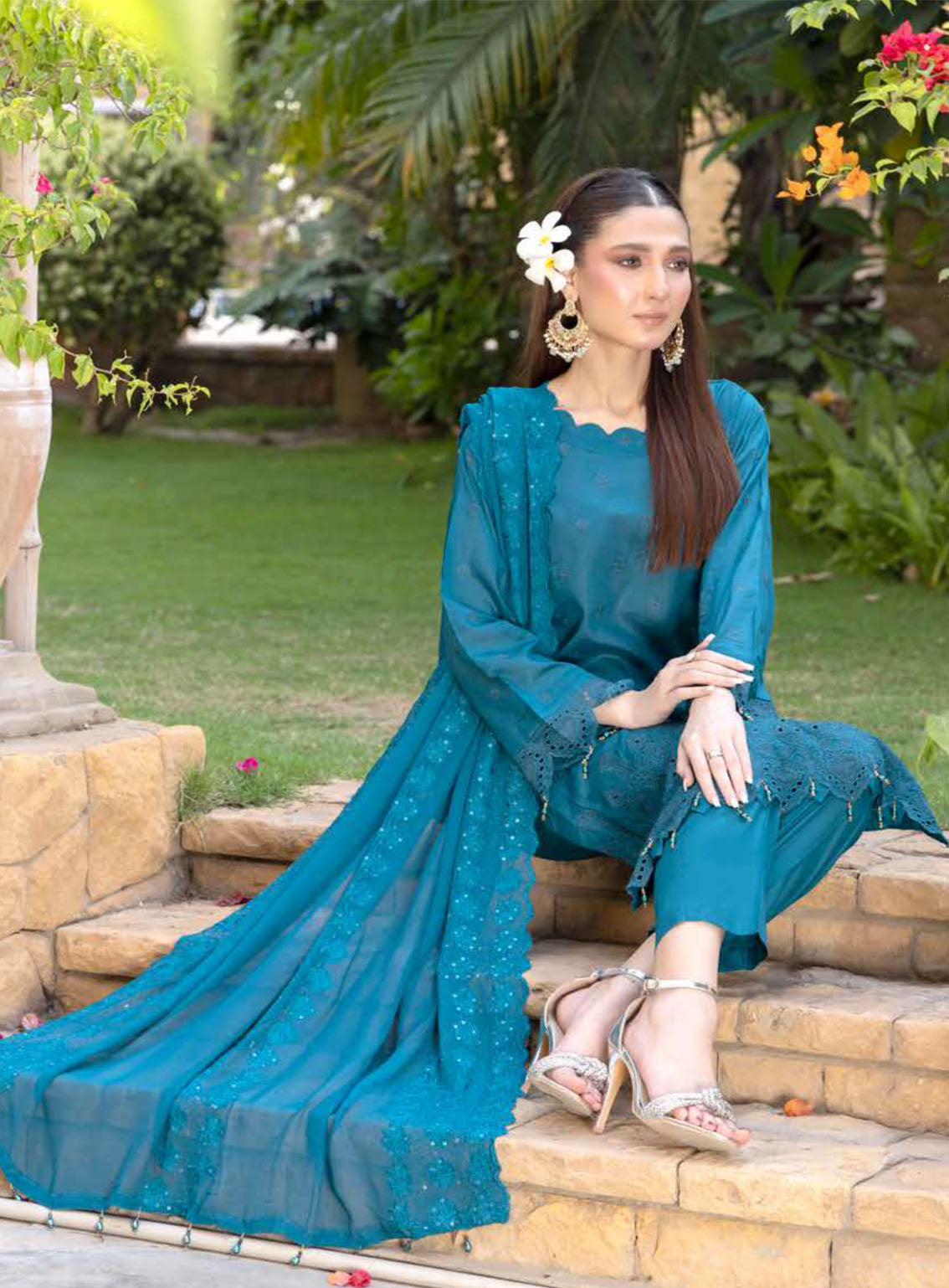 Heritage By Schick Embroidered Lawn Suits Unstitched 3 Piece - SDH24HRL 08 Heritage By Schick Embroidered Lawn Suits Unstitched 3 Piece - SDH24HRL 08