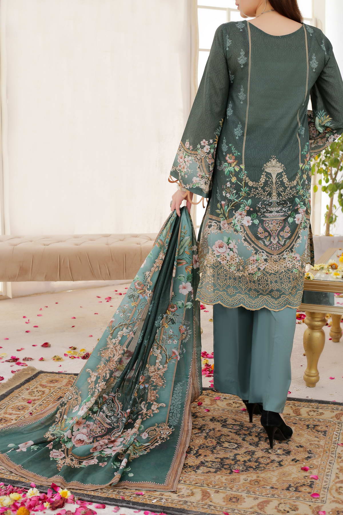 Mariyah By VS Textile Embroidered Lawn Unstitched 3 Piece Suit - 35 Mariyah By VS Textile Embroidered Lawn Unstitched 3 Piece Suit - 35
