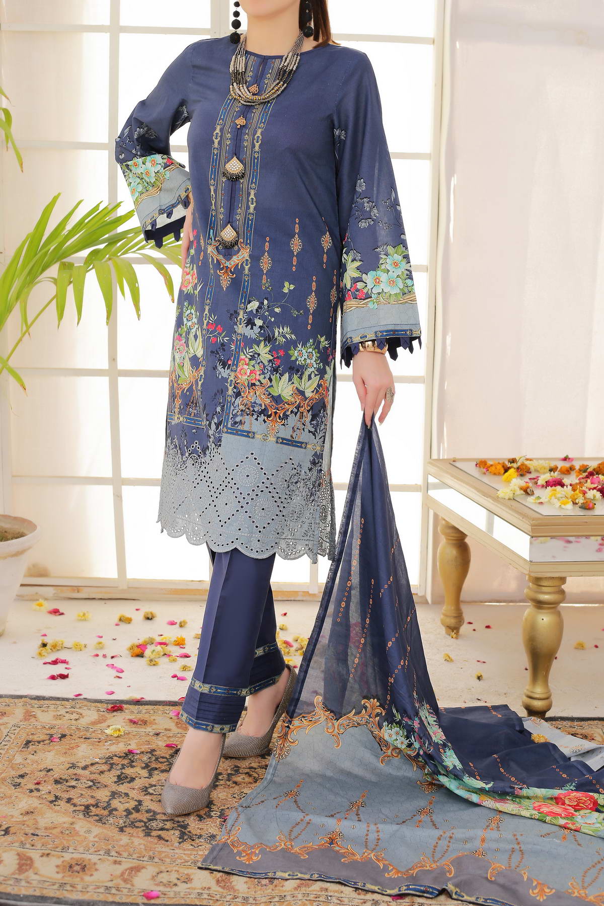 Mariyah By VS Textile Embroidered Lawn Unstitched 3 Piece Suit - 39 Mariyah By VS Textile Embroidered Lawn Unstitched 3 Piece Suit - 39
