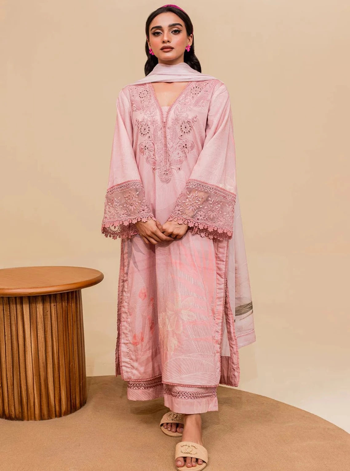 D#09 Zoya & Fatima Basics Emb Lawn Collection 823 D#09 Zoya & Fatima Basics Emb Lawn Collection 823