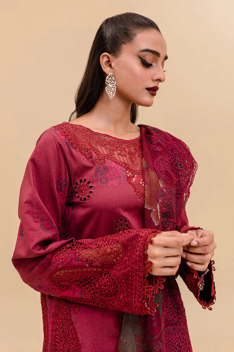 D#03 Zoya & Fatima Basics Emb Lawn Collection 823 D#03 Zoya & Fatima Basics Emb Lawn Collection 823