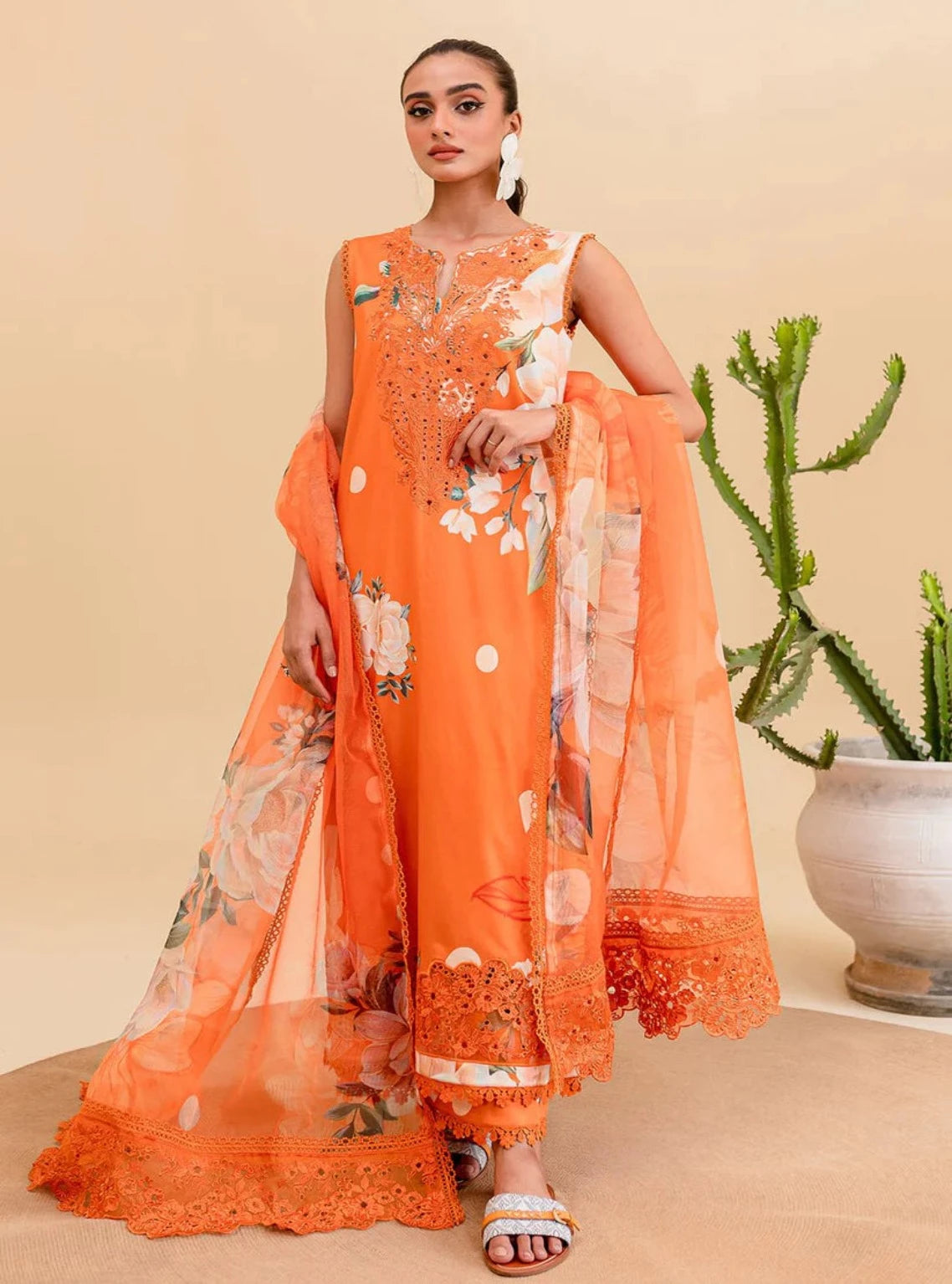 D#06 Zoya & Fatima Basics Emb Lawn Collection 823 D#06 Zoya & Fatima Basics Emb Lawn Collection 823