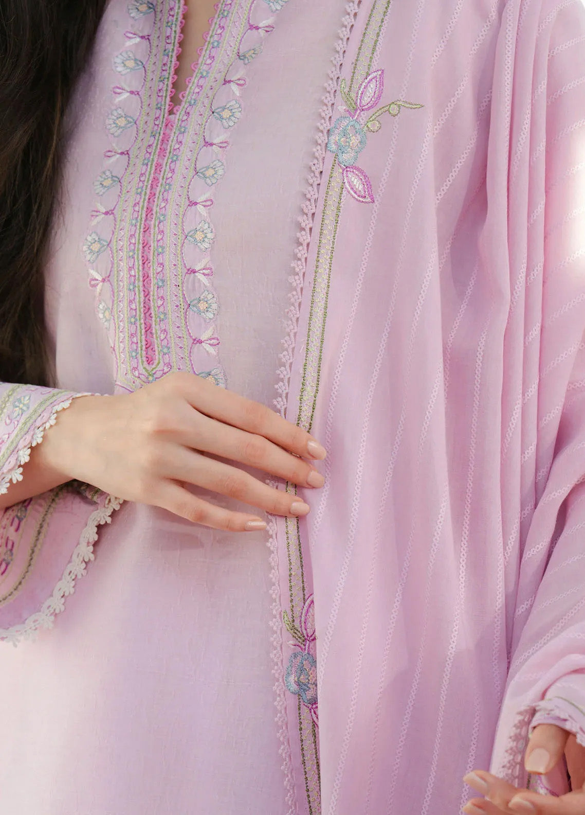 Coco By Zara Shahjahan Embroidered Jacquard Suits Unstitched 3 Piece - CZS25L 9B INDI Coco By Zara Shahjahan Embroidered Jacquard Suits Unstitched 3 Piece - CZS25L 9B INDI