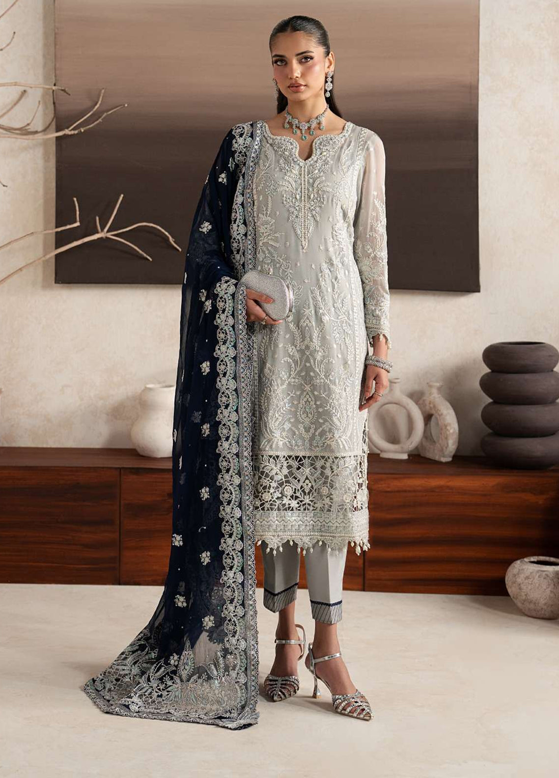 Inaaya By Gulaal Embroidered Chiffon 3 Piece Unstitched Suit GL26IECV2 D-52 GIANNA Inaaya By Gulaal Embroidered Chiffon 3 Piece Unstitched Suit GL26IECV2 D-52 GIANNA
