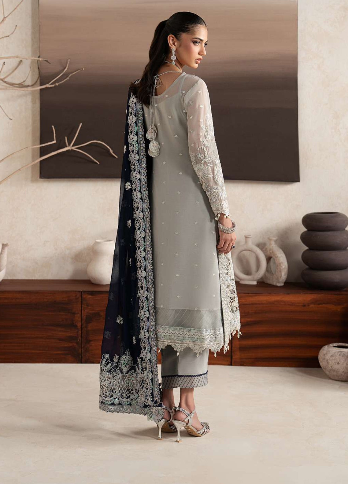 Inaaya By Gulaal Embroidered Chiffon 3 Piece Unstitched Suit GL26IECV2 D-52 GIANNA Inaaya By Gulaal Embroidered Chiffon 3 Piece Unstitched Suit GL26IECV2 D-52 GIANNA