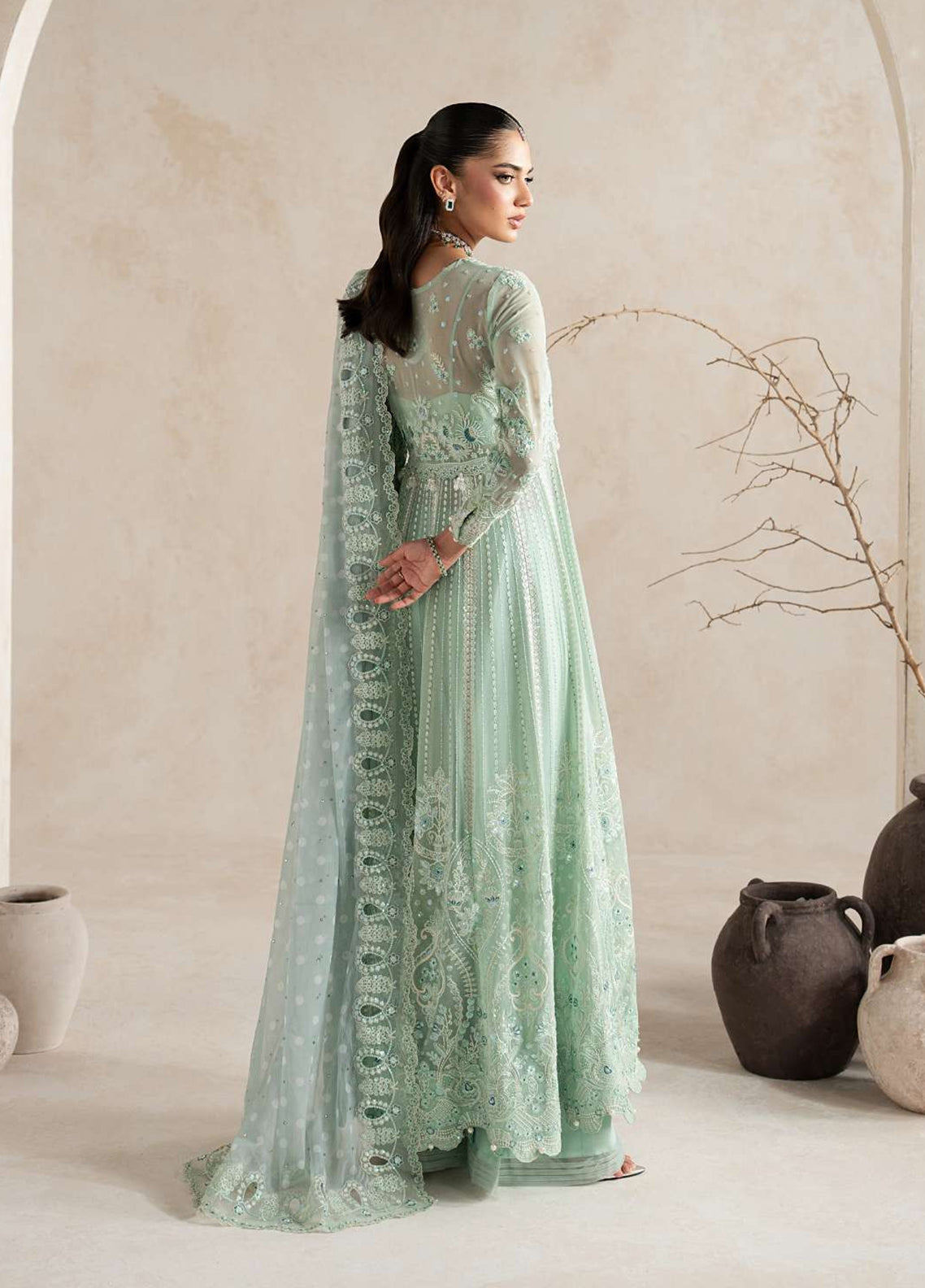 Inaaya By Gulaal Embroidered Chiffon 3 Piece Unstitched Suit GL26IECV2 D-56 EVAA Inaaya By Gulaal Embroidered Chiffon 3 Piece Unstitched Suit GL26IECV2 D-56 EVAA