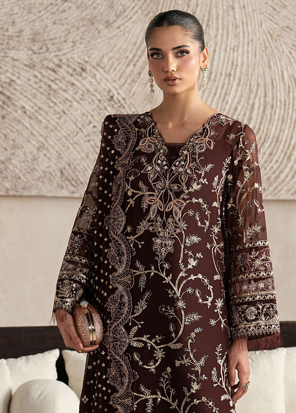 Inaaya By Gulaal Embroidered Chiffon 3 Piece Unstitched Suit GL26IECV2 D-57 SOFIYA Inaaya By Gulaal Embroidered Chiffon 3 Piece Unstitched Suit GL26IECV2 D-57 SOFIYA