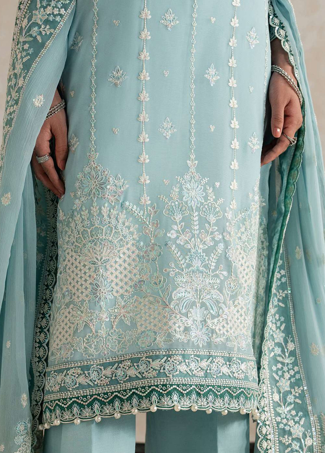 Inaaya By Gulaal Embroidered Chiffon 3 Piece Unstitched Suit GL26IECV2 D-58 EILEEN Inaaya By Gulaal Embroidered Chiffon 3 Piece Unstitched Suit GL26IECV2 D-58 EILEEN