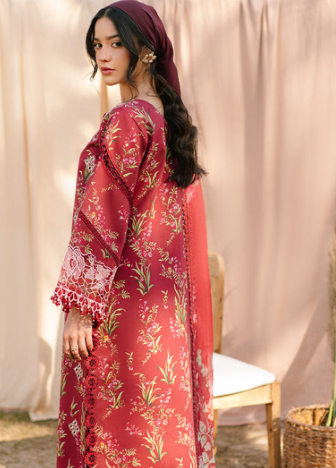 Ivy Bloom by Parishay Embroidered Lawn Suits Unstitched 3 Piece - PR25IB 02 Ivy Bloom by Parishay Embroidered Lawn Suits Unstitched 3 Piece - PR25IB 02