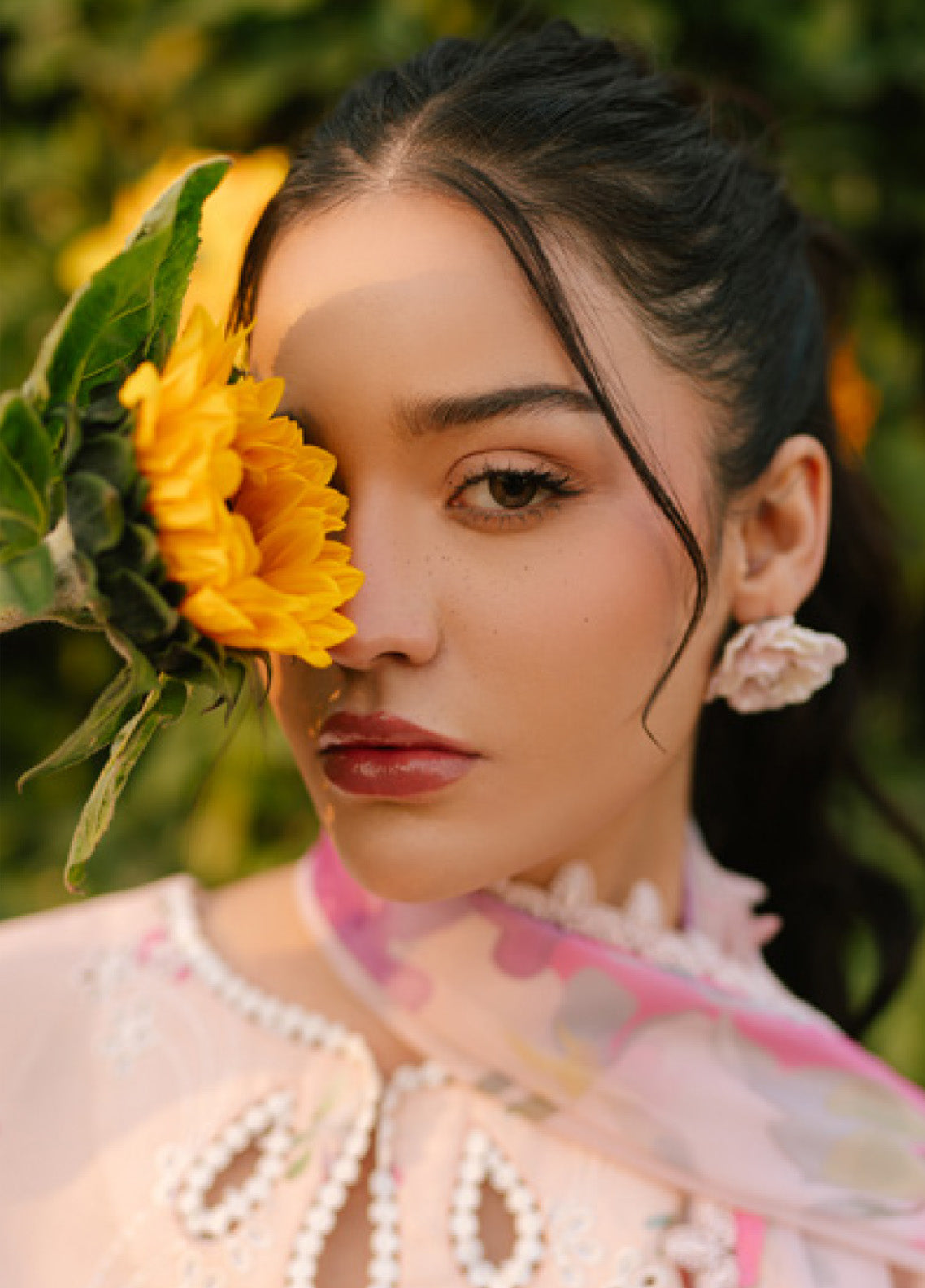 Ivy Bloom by Parishay Embroidered Lawn Suits Unstitched 3 Piece - PR25IB 10 Ivy Bloom by Parishay Embroidered Lawn Suits Unstitched 3 Piece - PR25IB 10