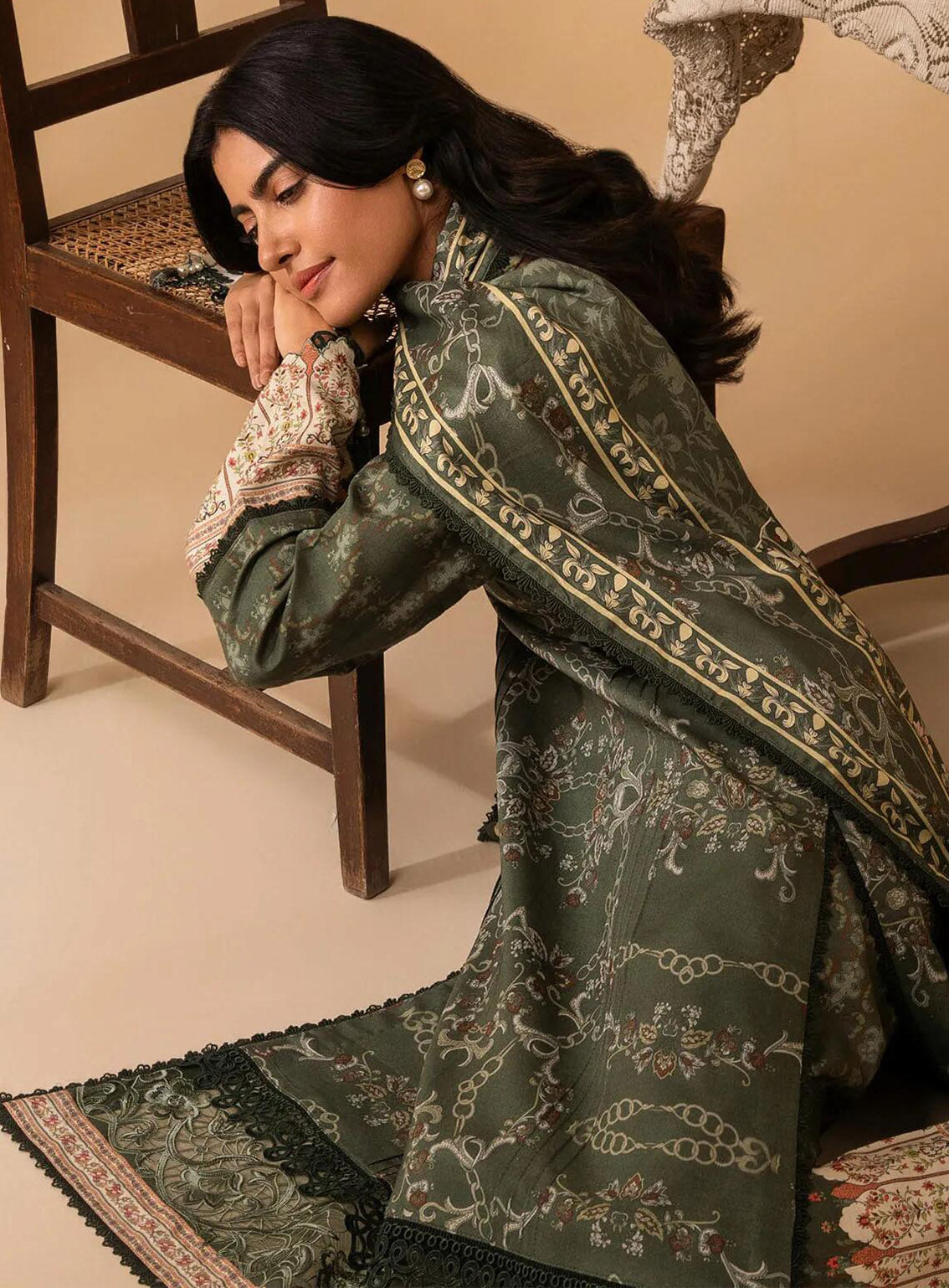 Izabel by Aabyaan Embroidered Linen Suit Unstitched 3 Piece - ABY24IZ AZ-03 AMARA Izabel by Aabyaan Embroidered Linen Suit Unstitched 3 Piece - ABY24IZ AZ-03 AMARA