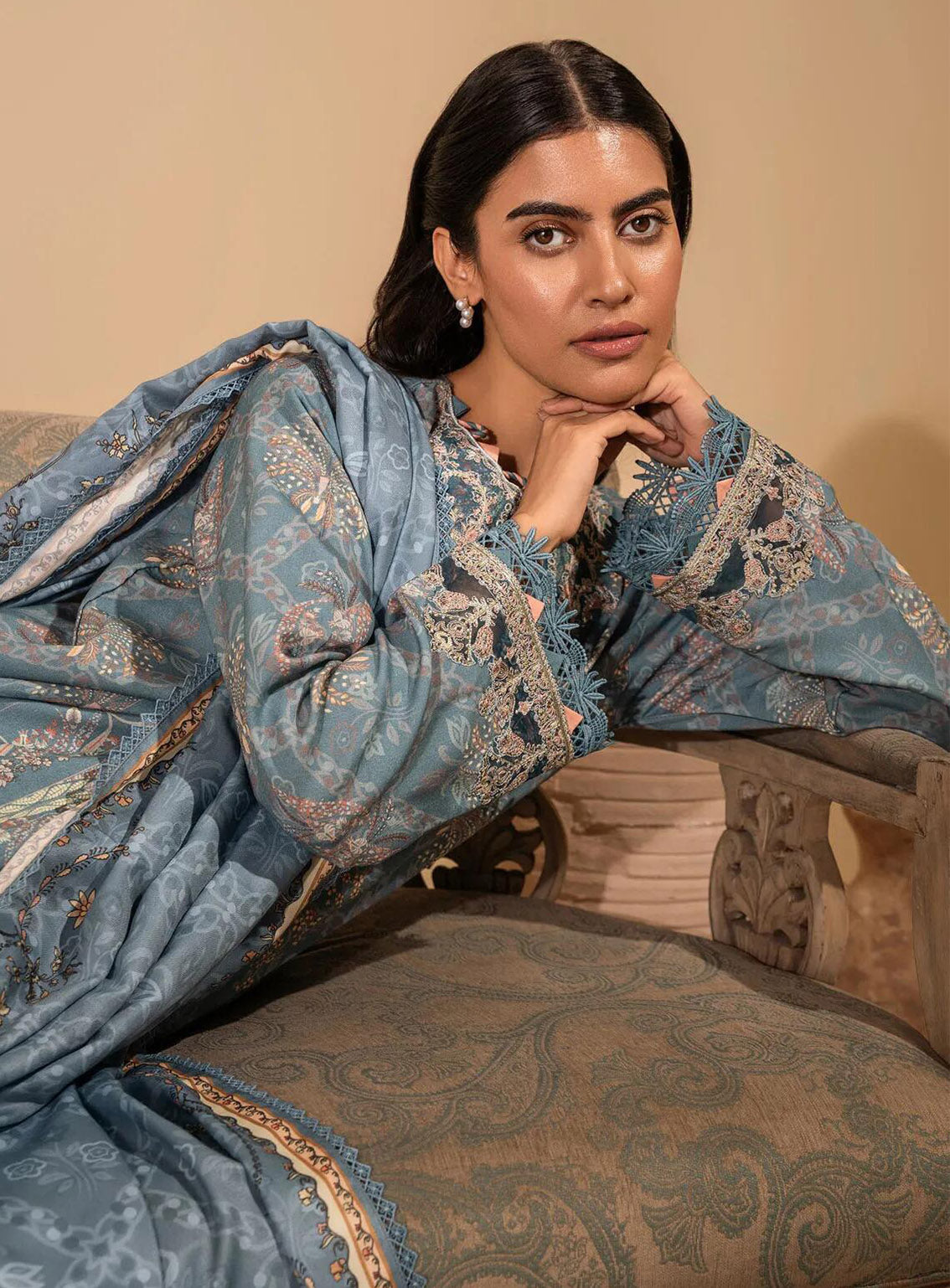 Izabel by Aabyaan Embroidered Linen Suit Unstitched 3 Piece - ABY24IZ AZ-05 SERENA Izabel by Aabyaan Embroidered Linen Suit Unstitched 3 Piece - ABY24IZ AZ-05 SERENA